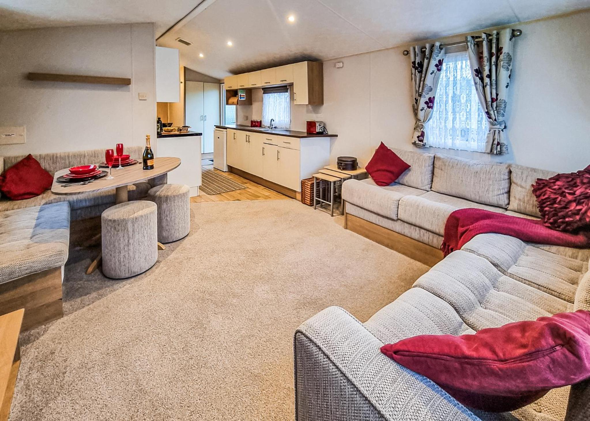 Two-Bedroom Holiday Home photo 2