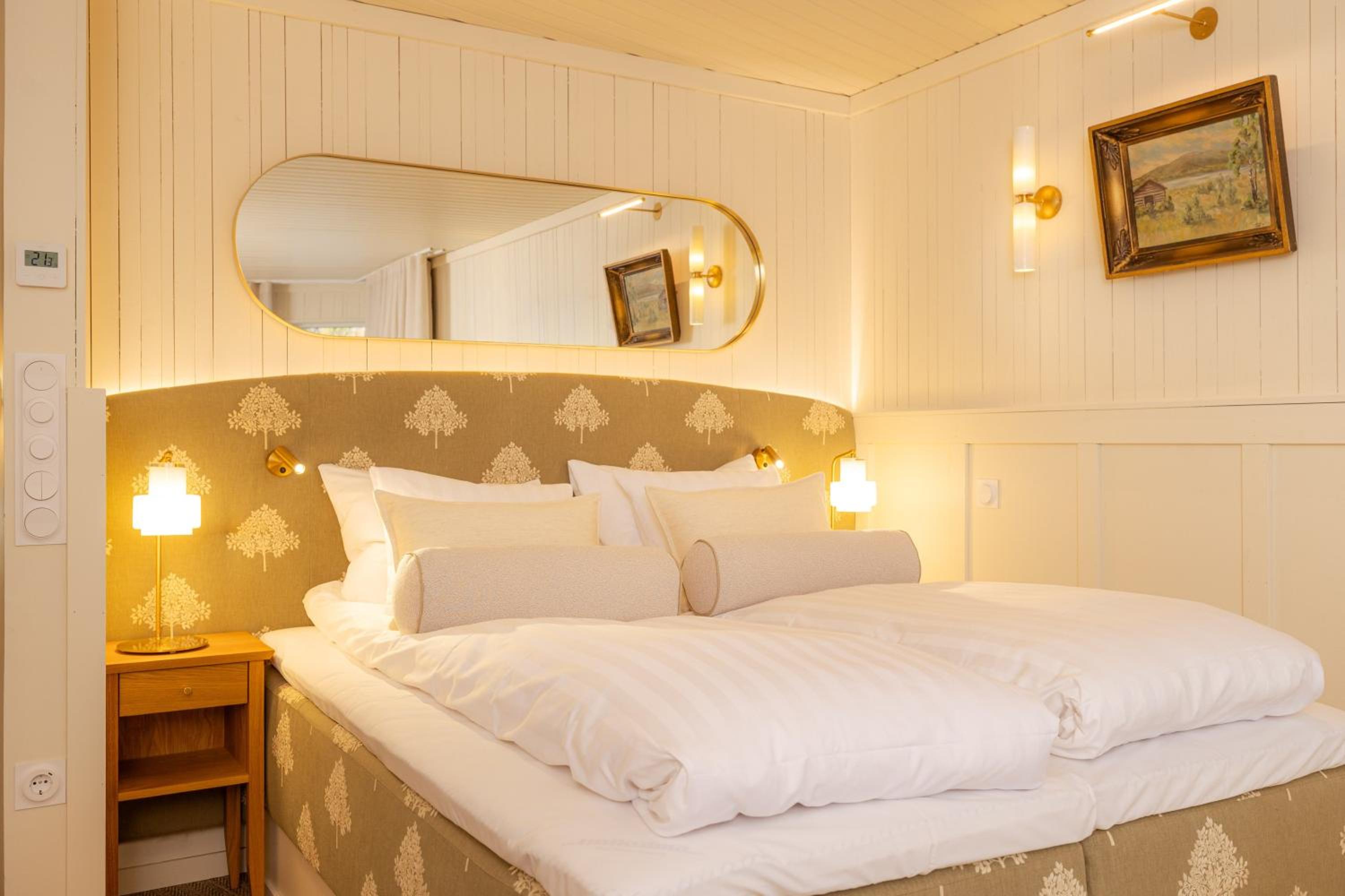 Deluxe Double or Twin Room with River View photo 3