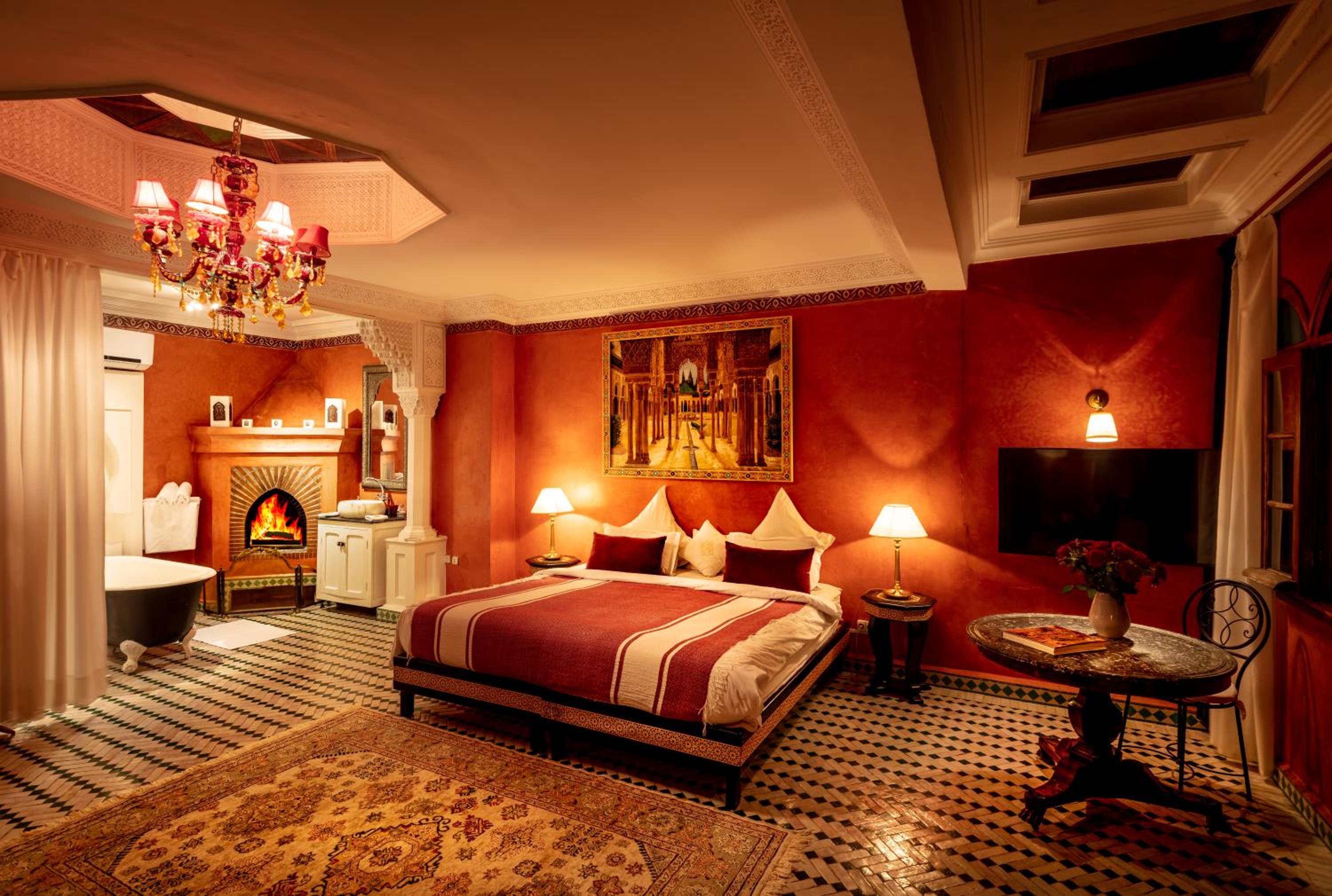 Suite with City View photo 1