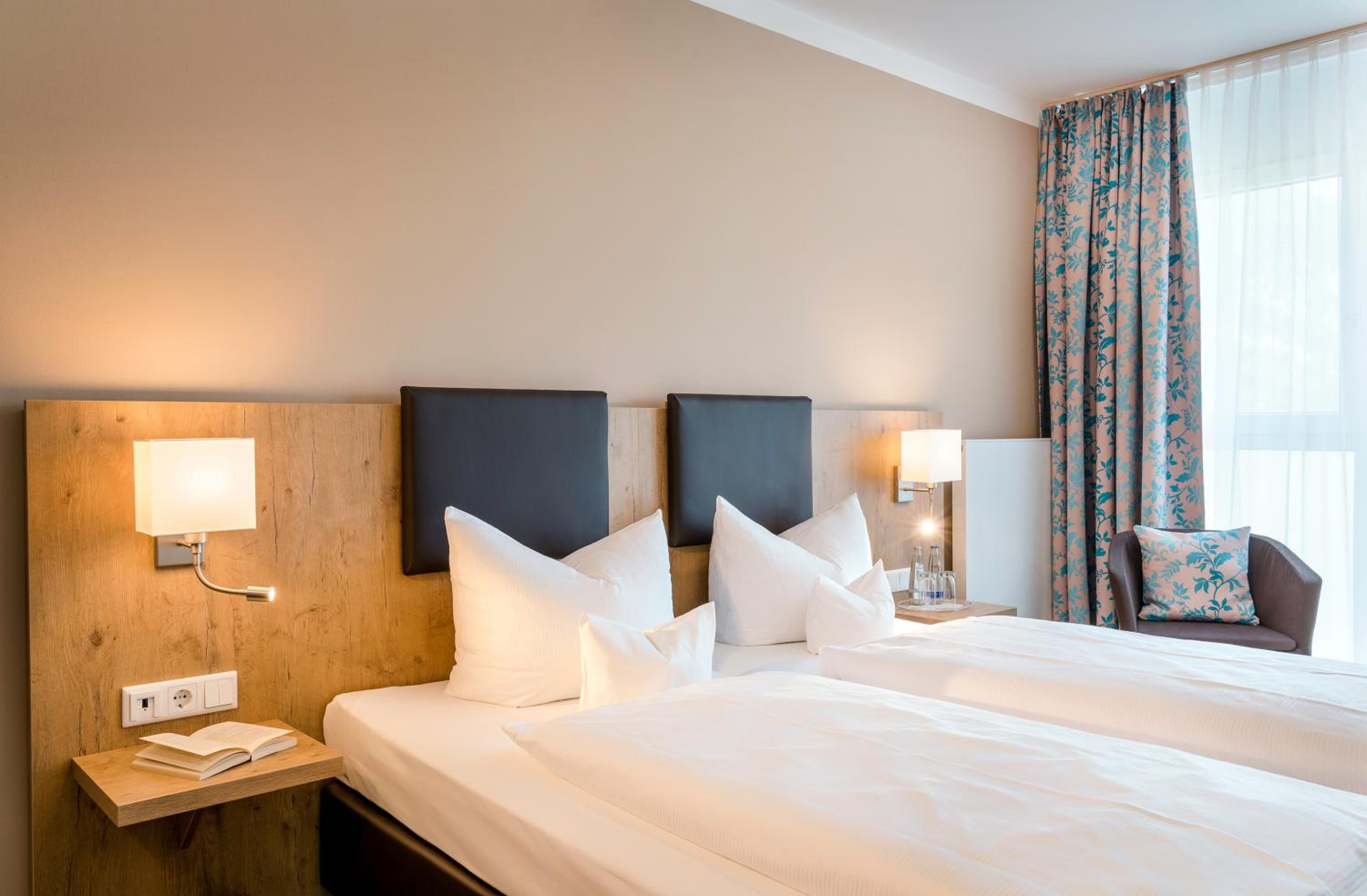 Standard Double Room - Photo 5