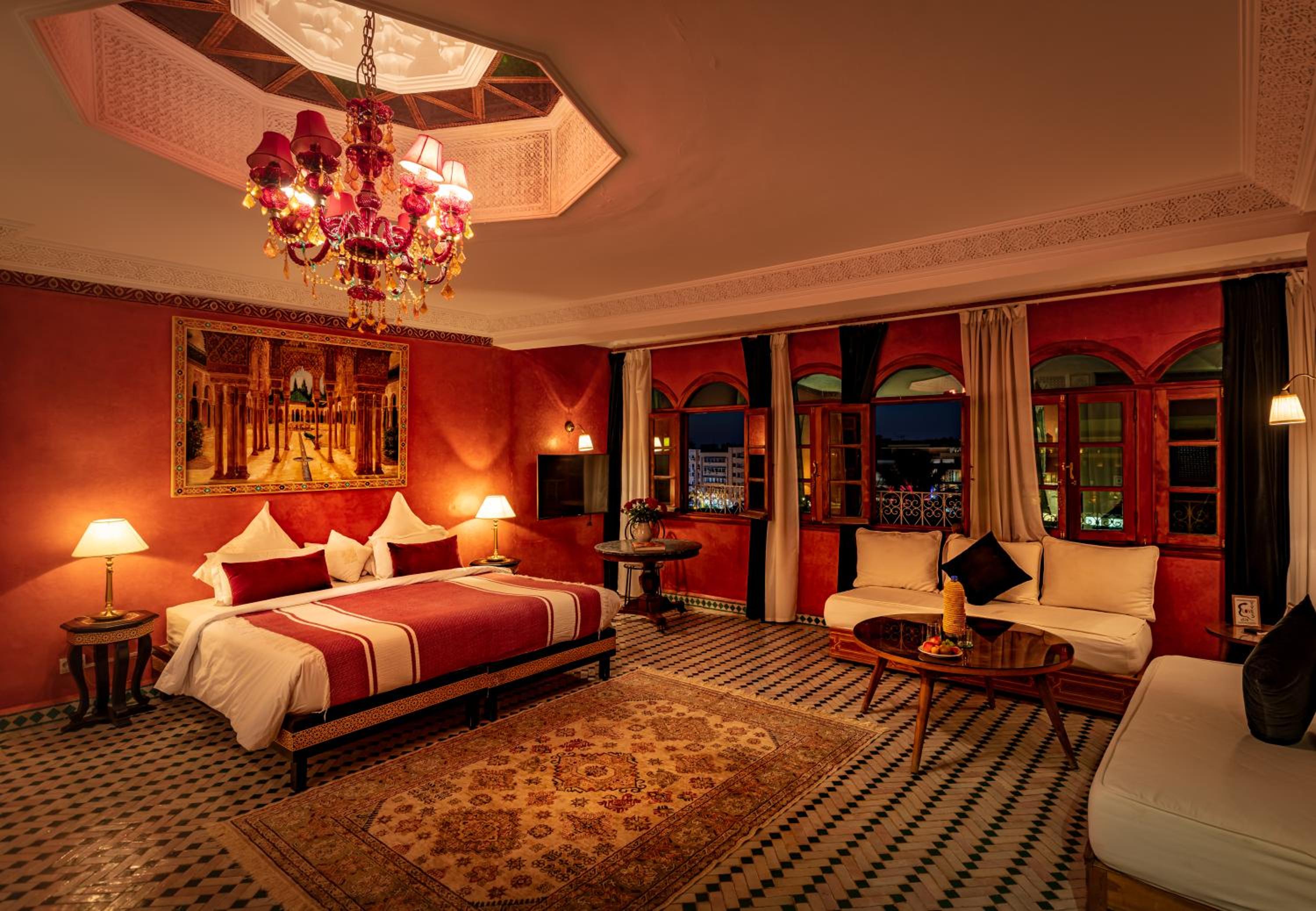 Suite with City View photo 2