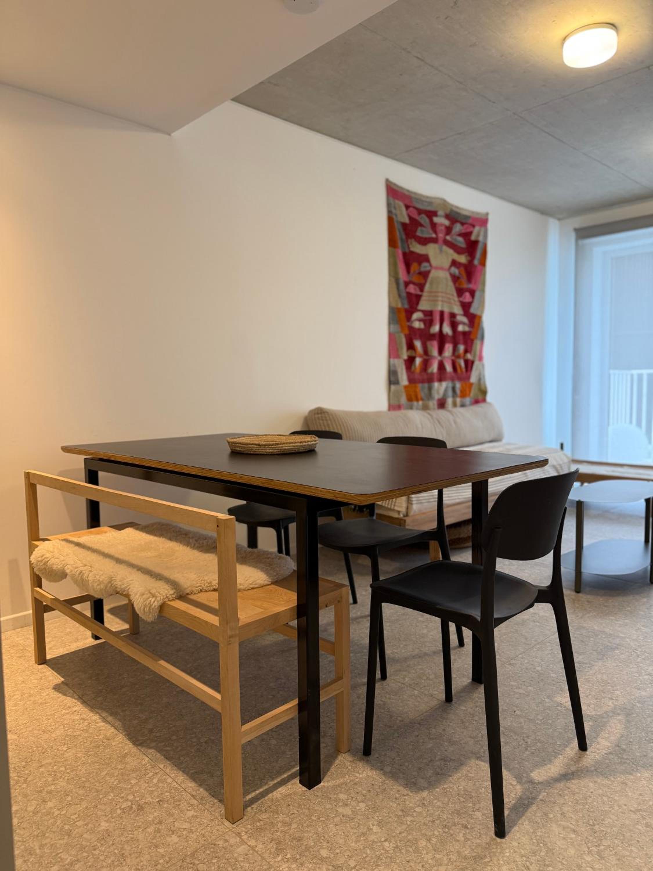 One-Bedroom Apartment with Balcony