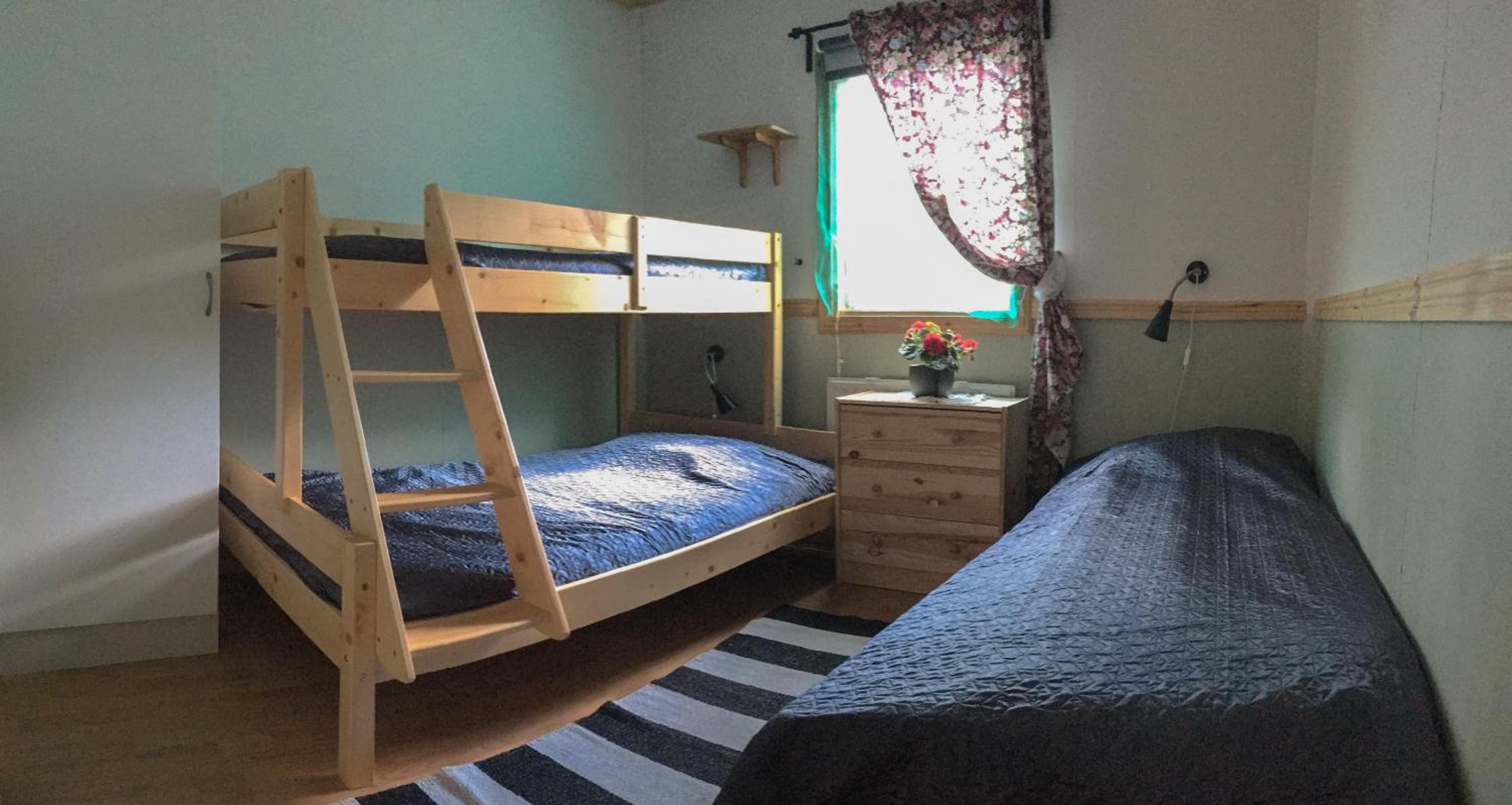 Quadruple Room - Photo 5