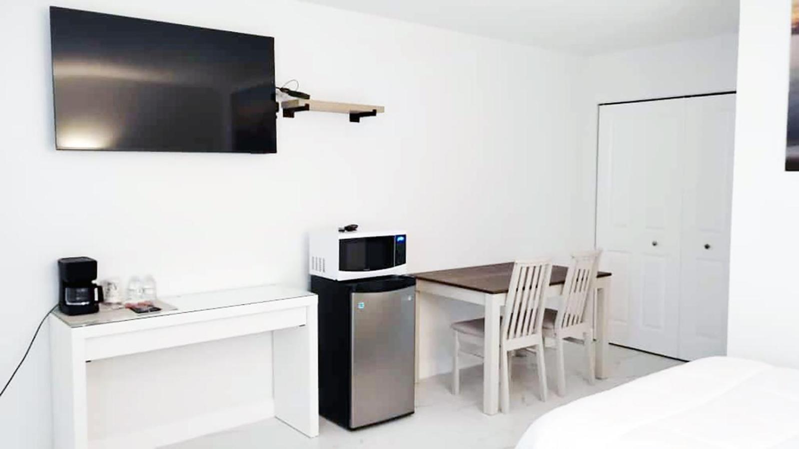 Superior King Room photo 2