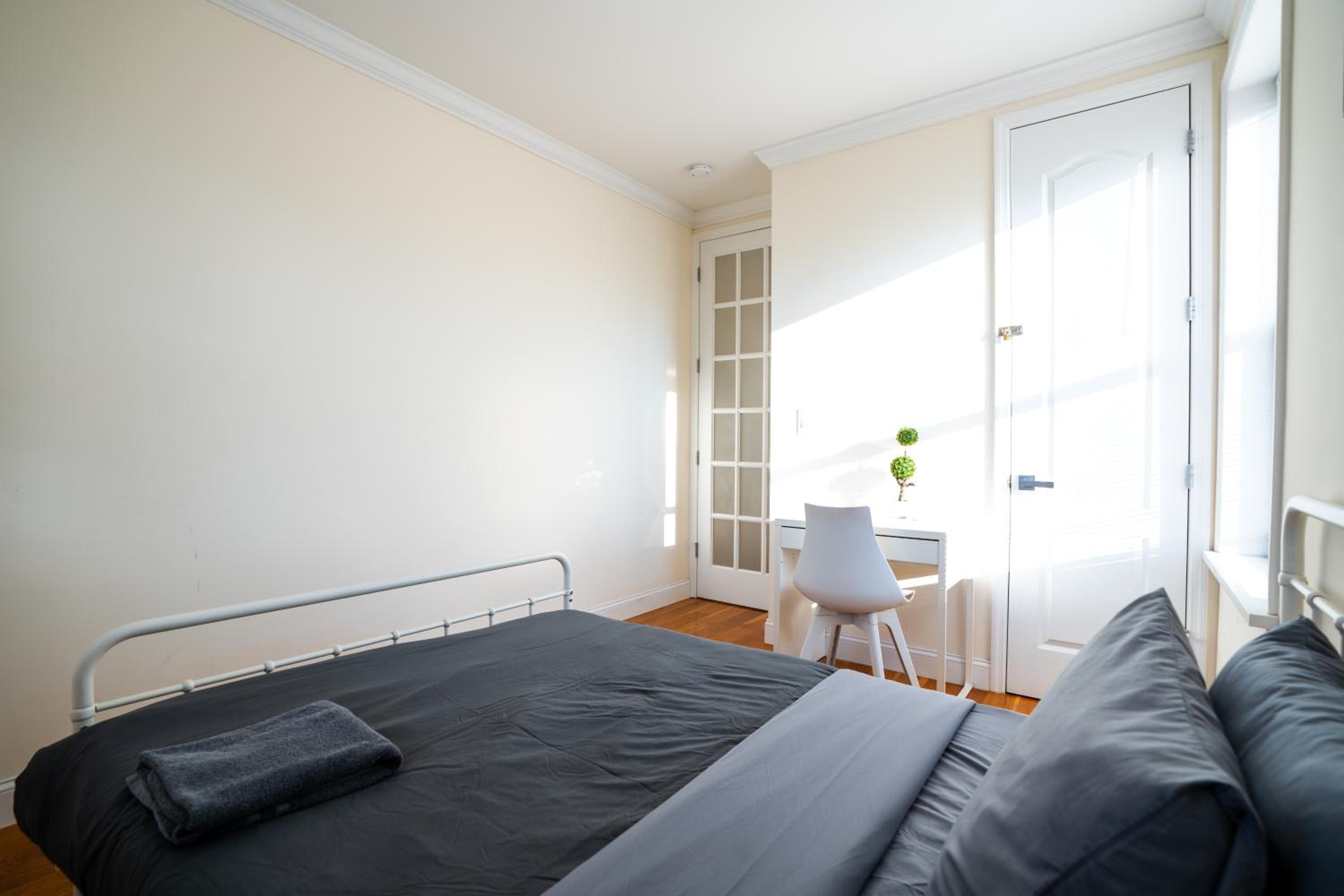 Four-Bedroom Penthouse Apartment photo 2