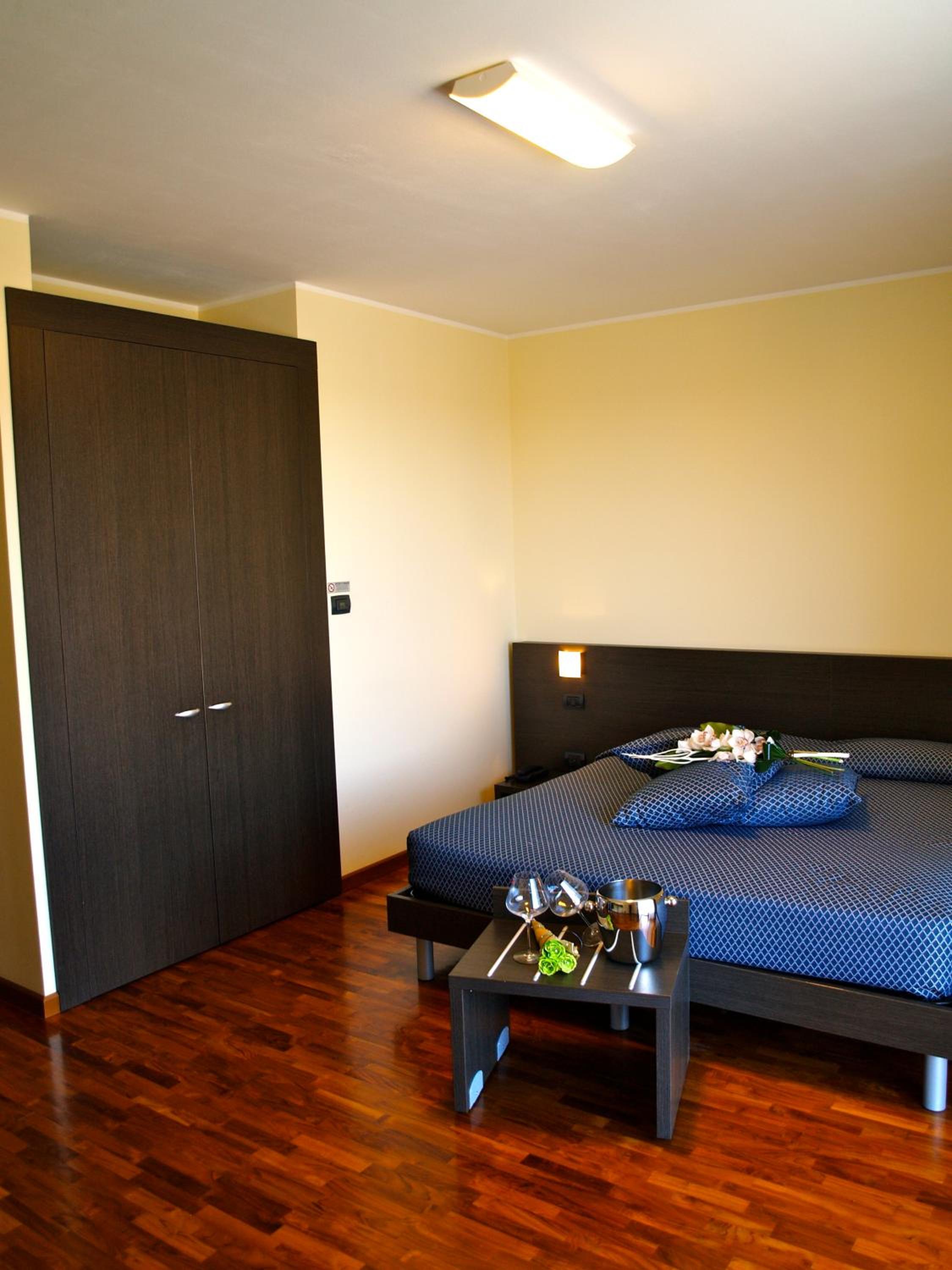 Double Room (1 Adult) photo 3