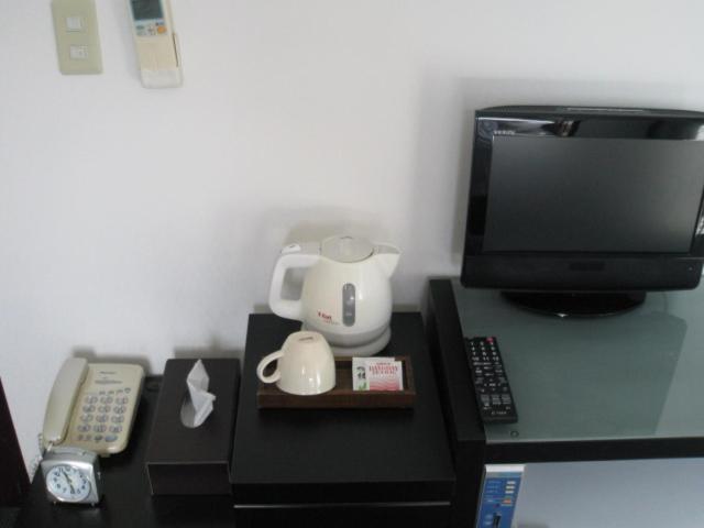 Standard Twin Room - Non-Smoking - Photo 4