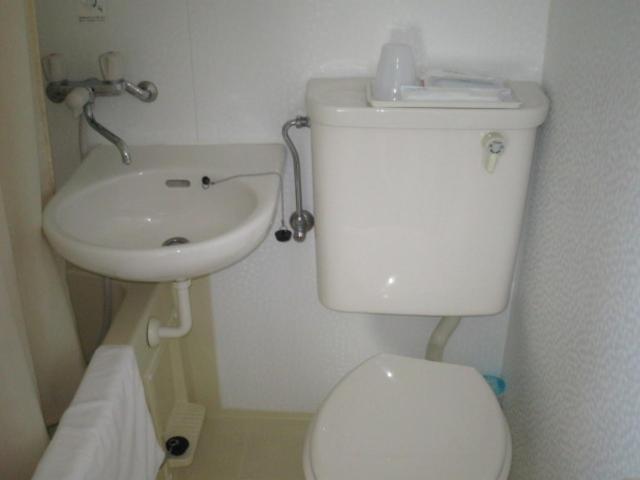Standard Double Room - Non-Smoking - Photo 4