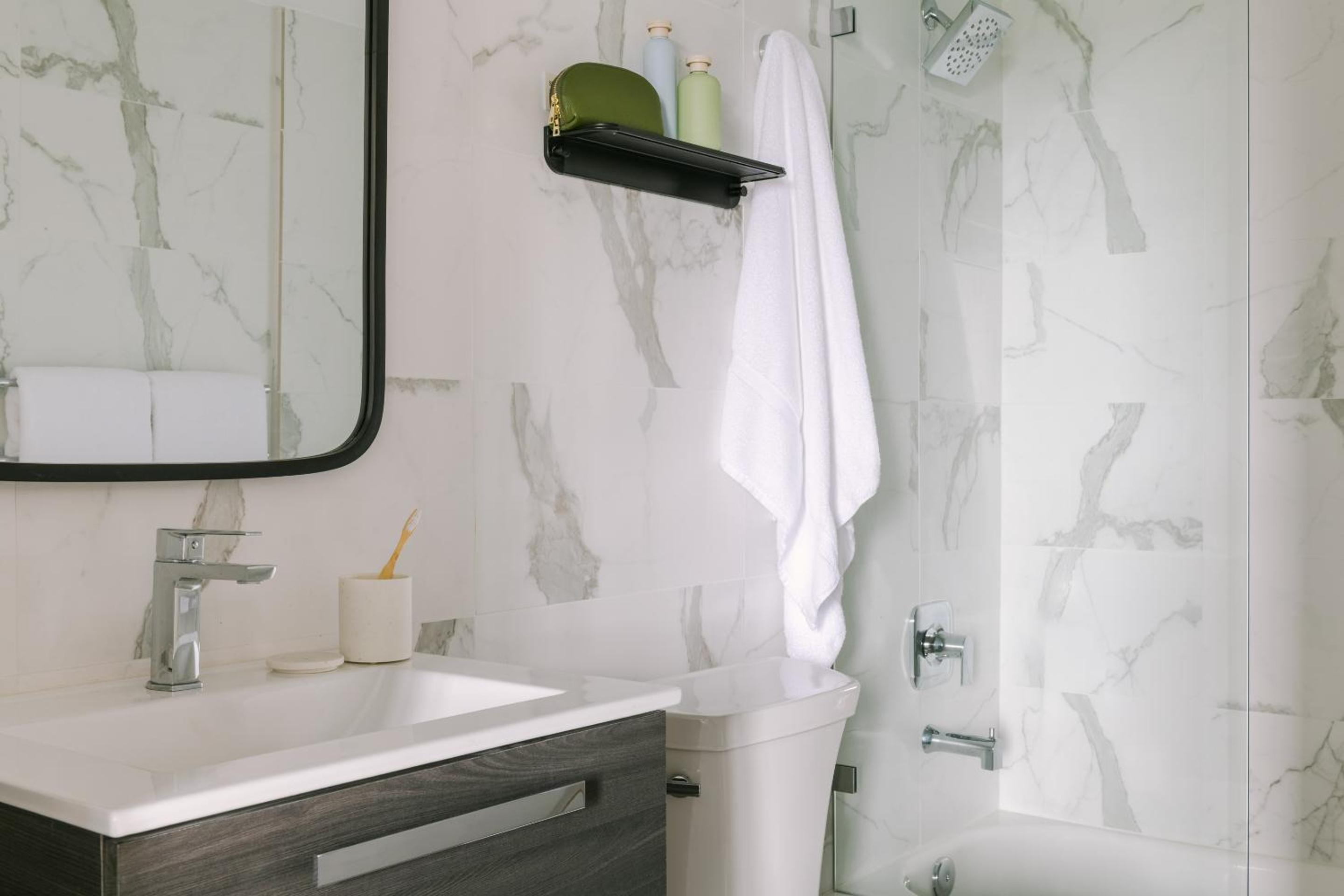 Double Queen Suite, Partial Ocean View (Self Check-in with Virtual Front Desk)