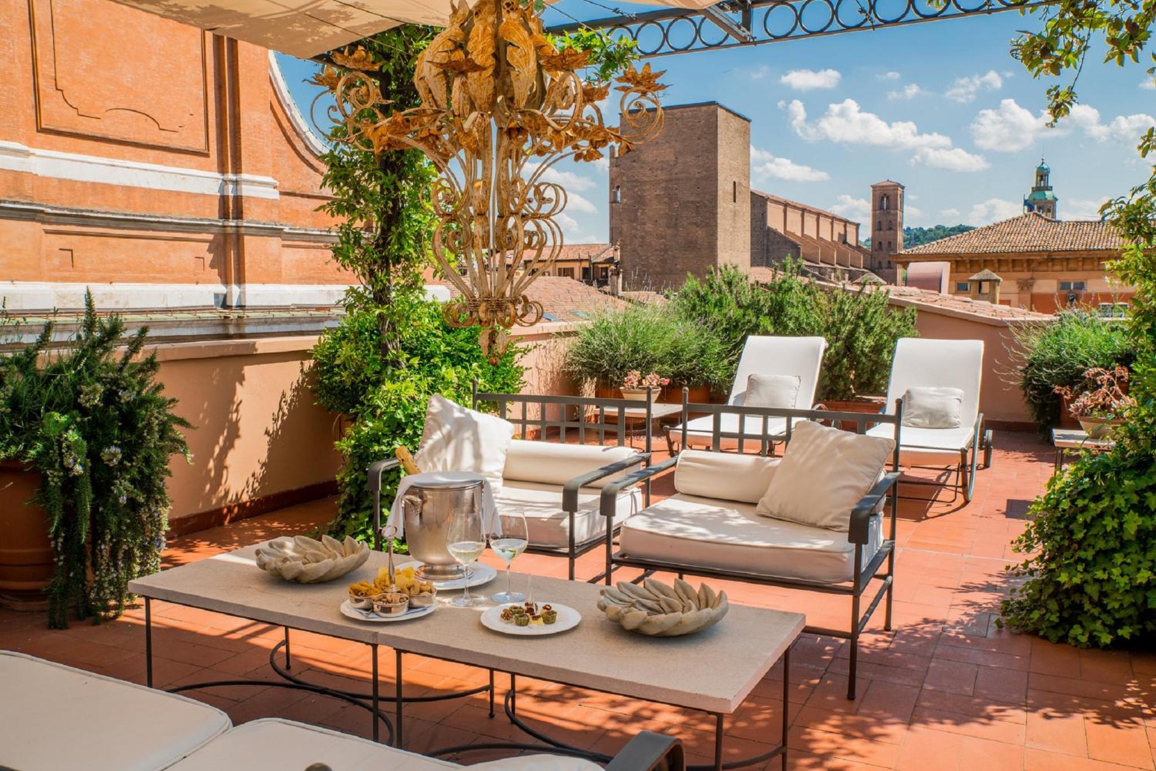Suite with Terrace - Photo 5