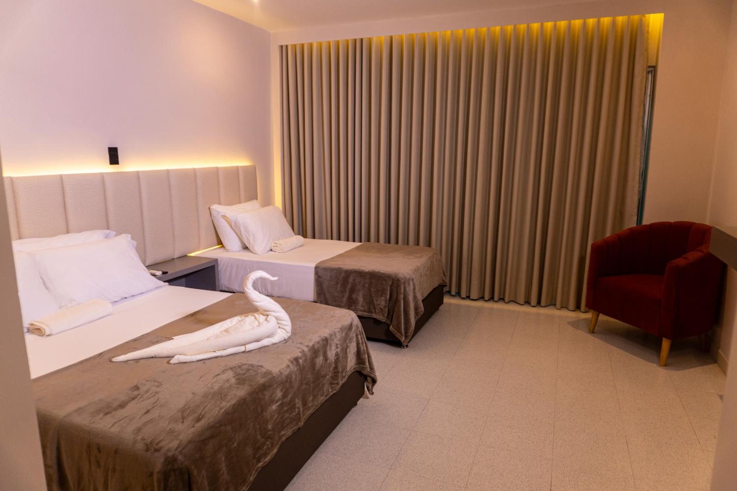 Deluxe Triple Room photo 1