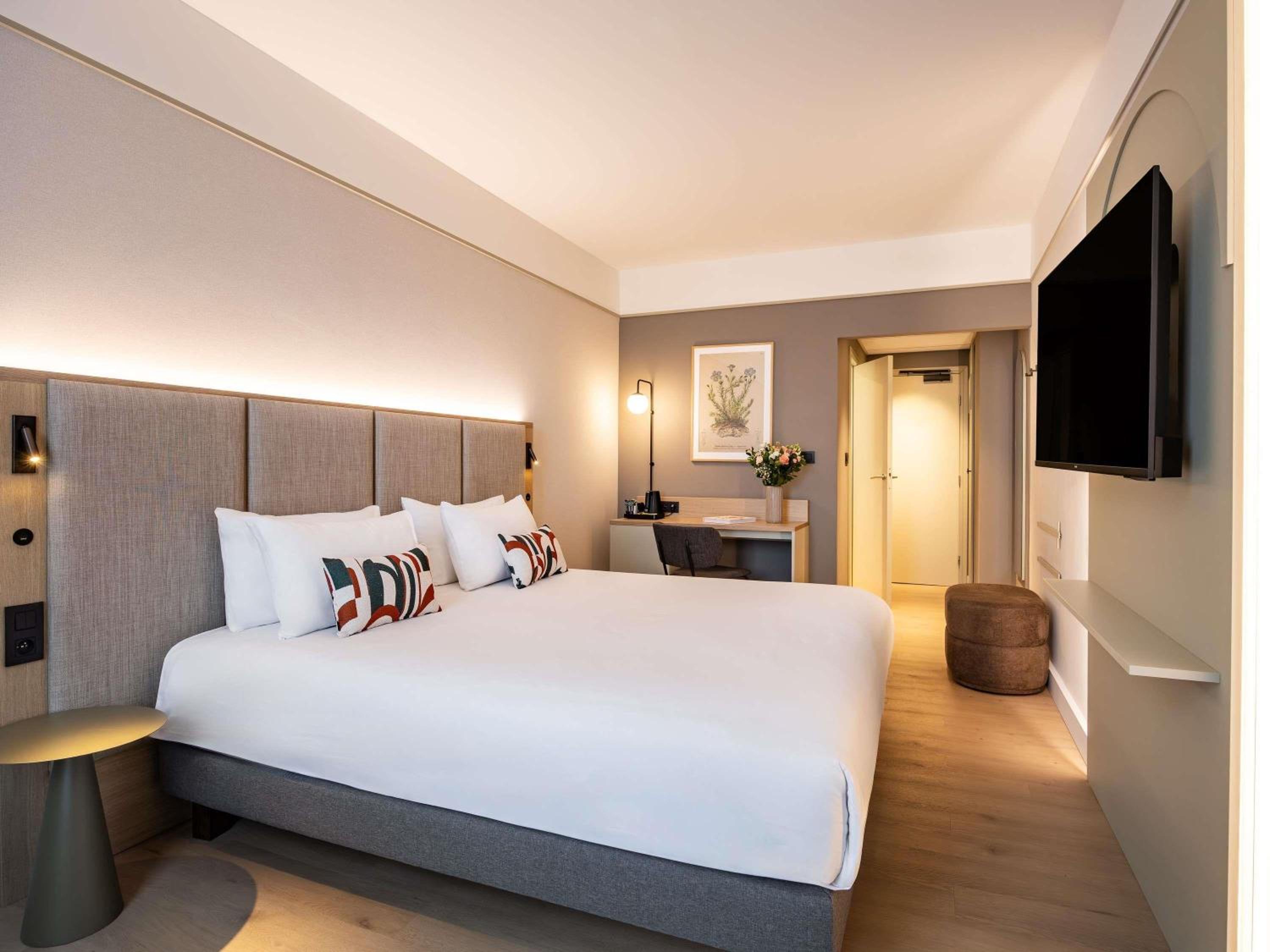 Superior King Room - Photo 2
