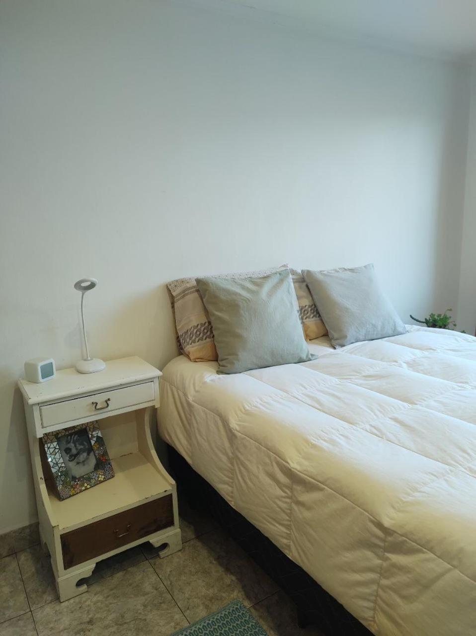 Standard Double Room with Shared Bathroom photo 2