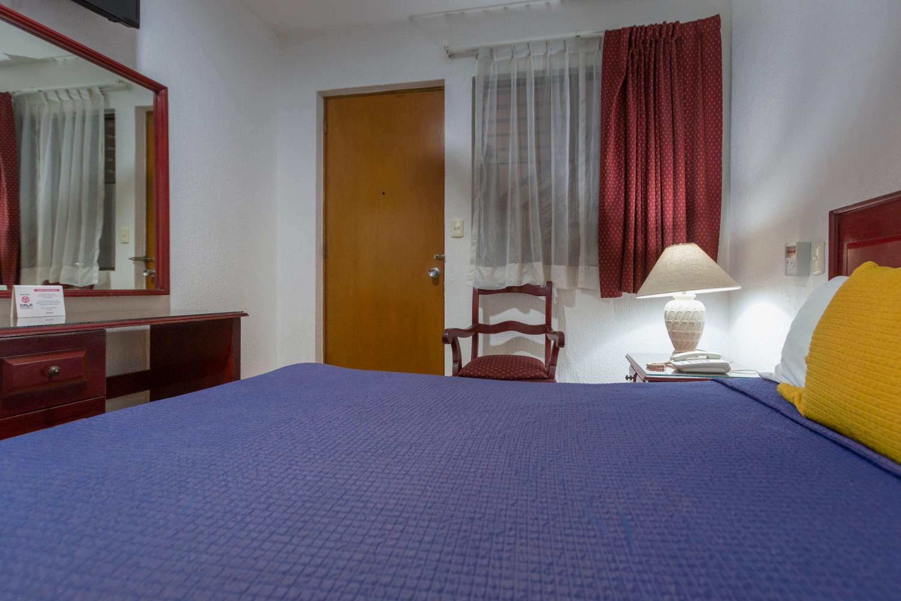 Standard Double Room photo 2