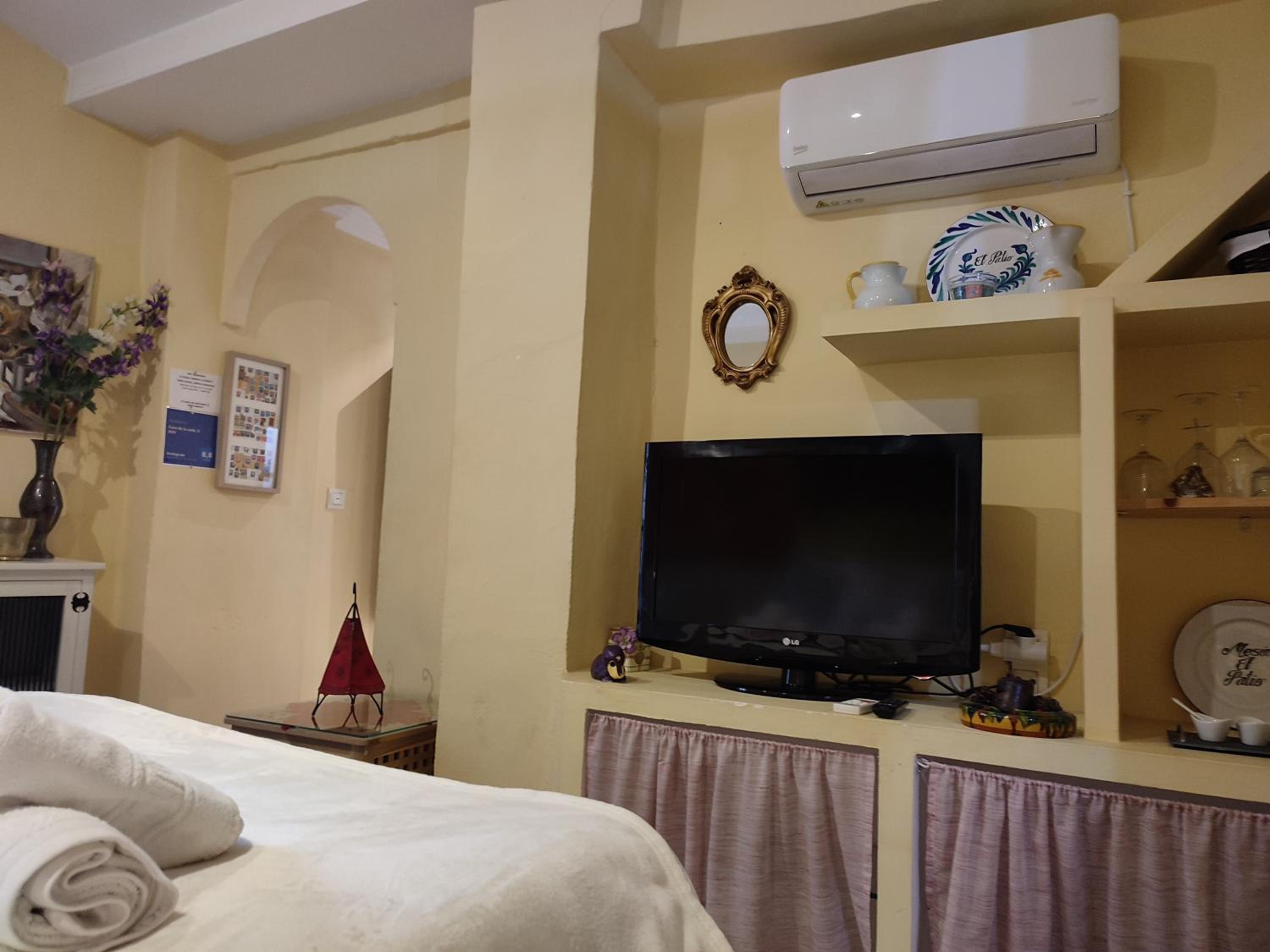 Superior One-Bedroom Apartment with Balcony