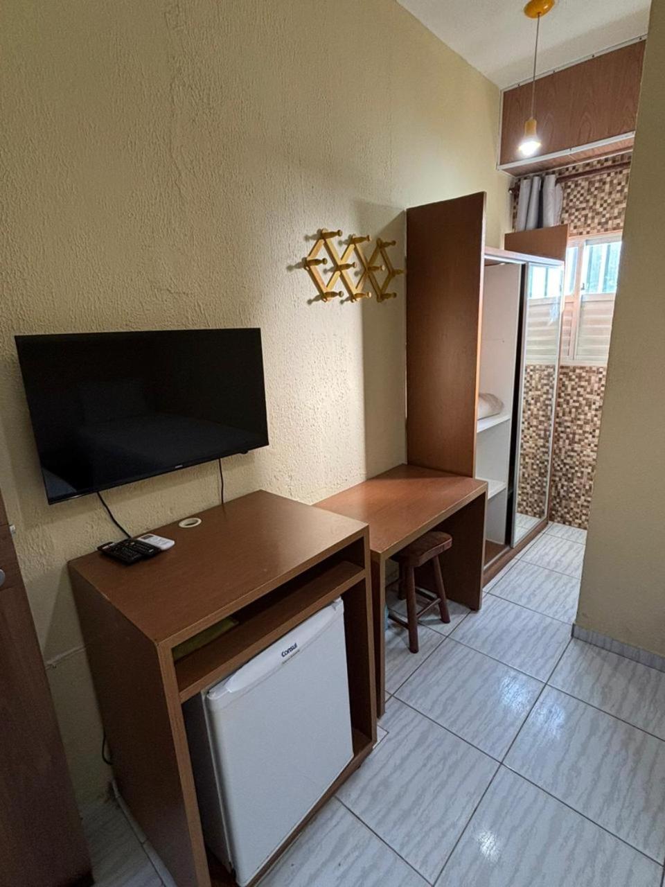 Basic Triple Room photo 3