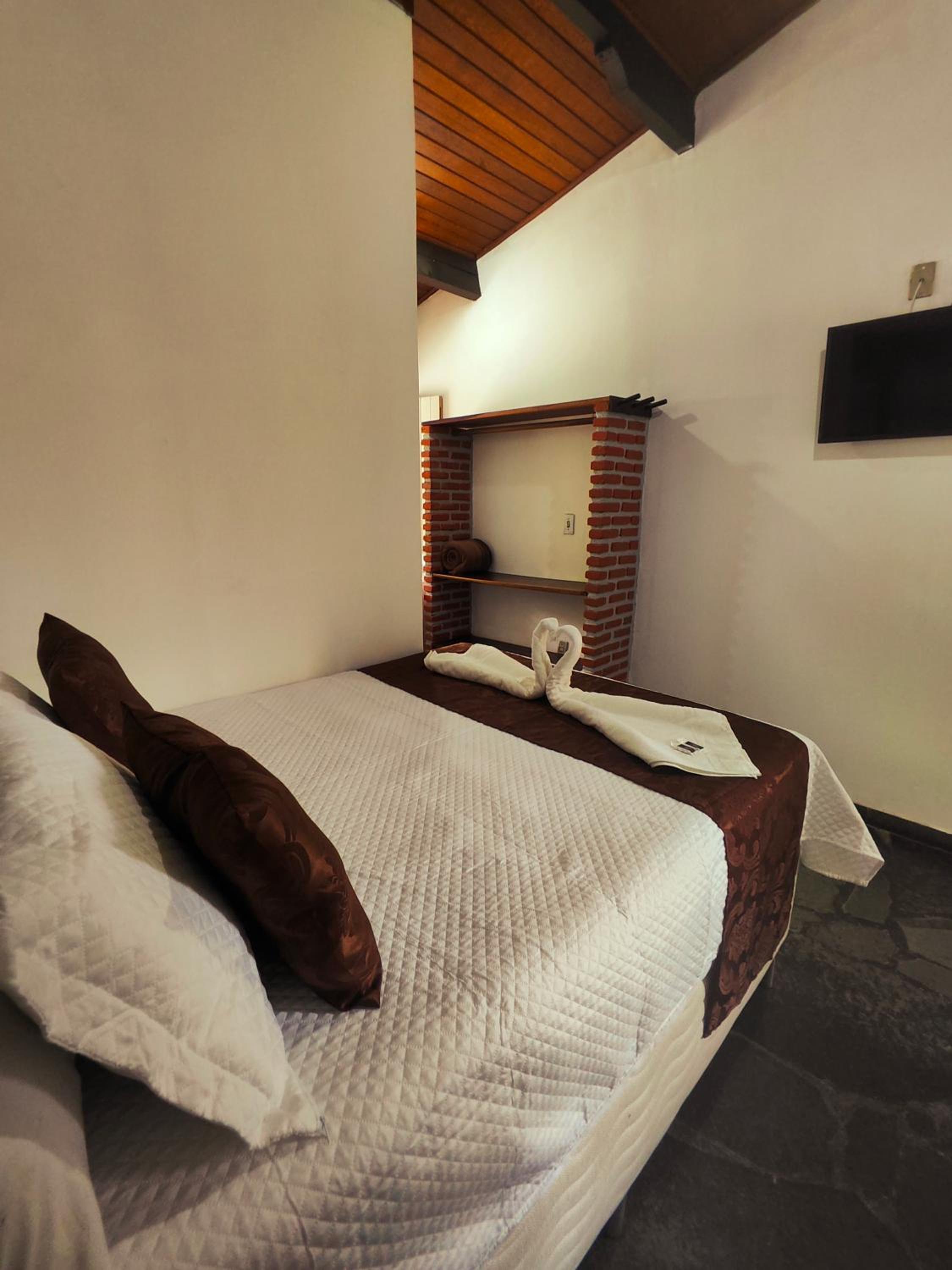 Superior Triple Room photo 3