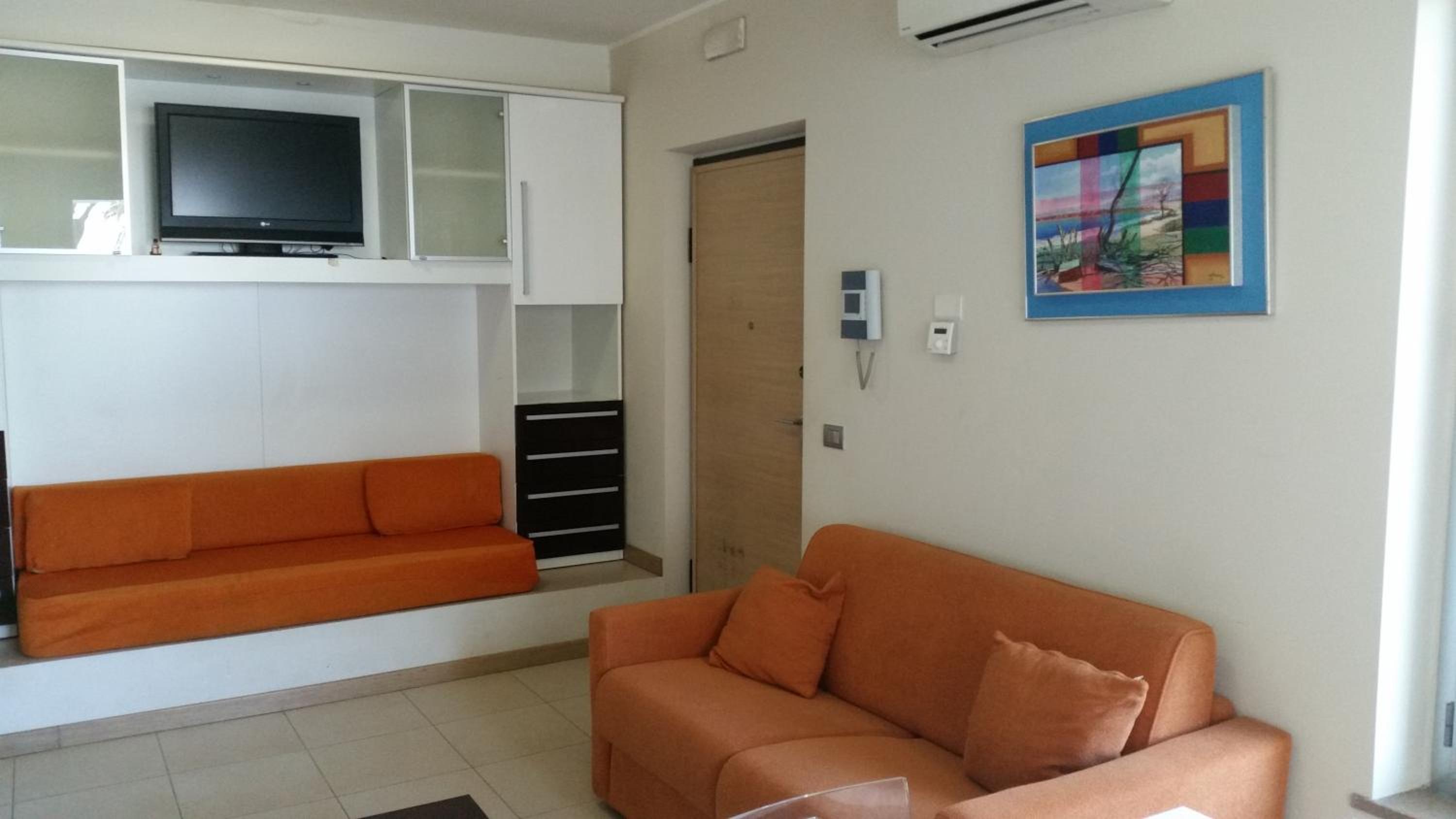 Apartment - Ground Floor photo 1