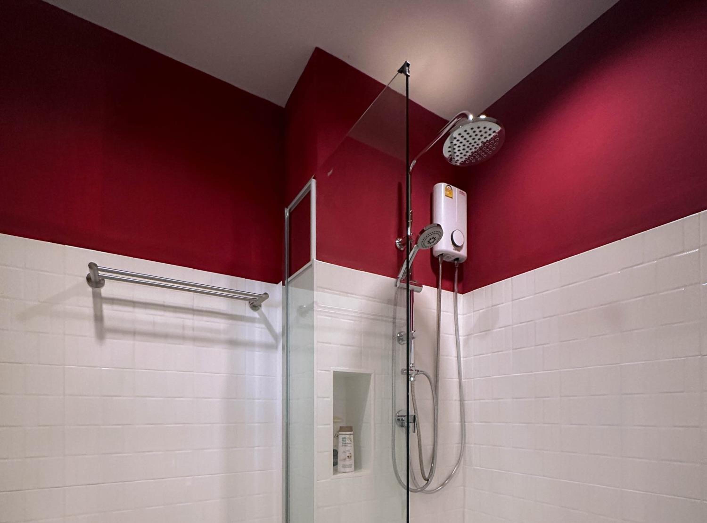 Studio Apartment photo 1