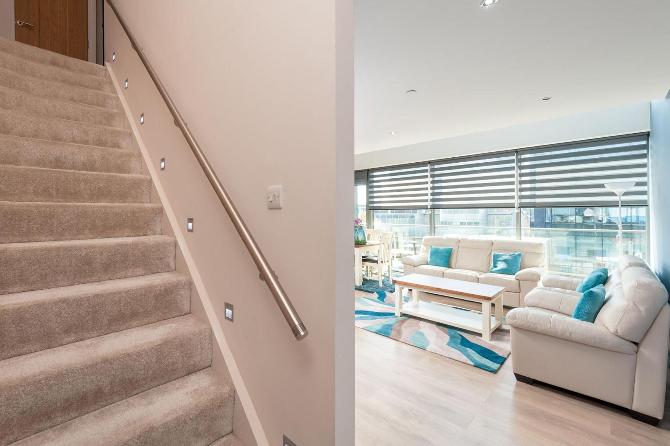 Three-Bedroom Apartment - Cowcaddens Road G4 0hl photo 2