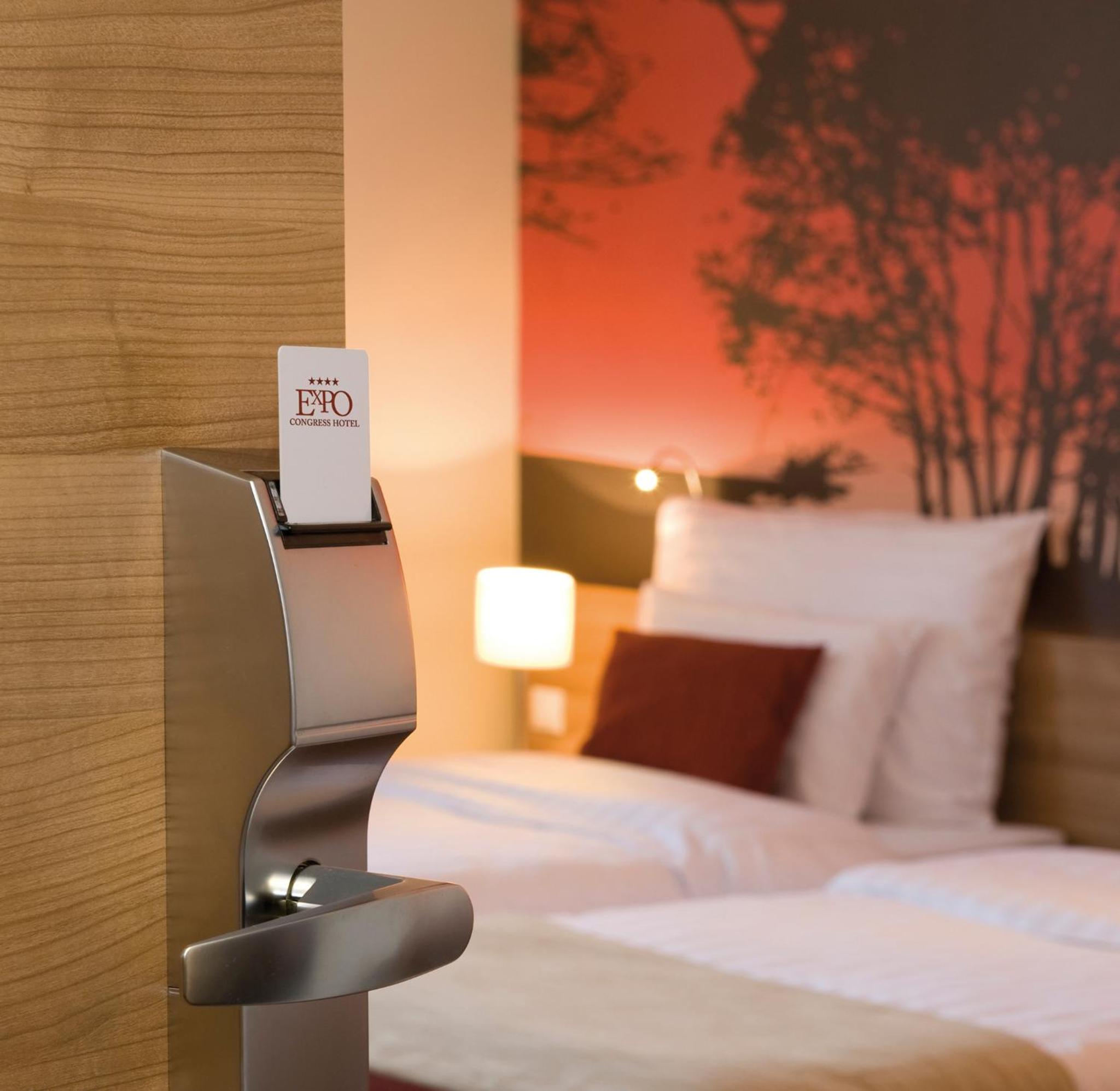 Standard Twin/Double Room - Photo 5