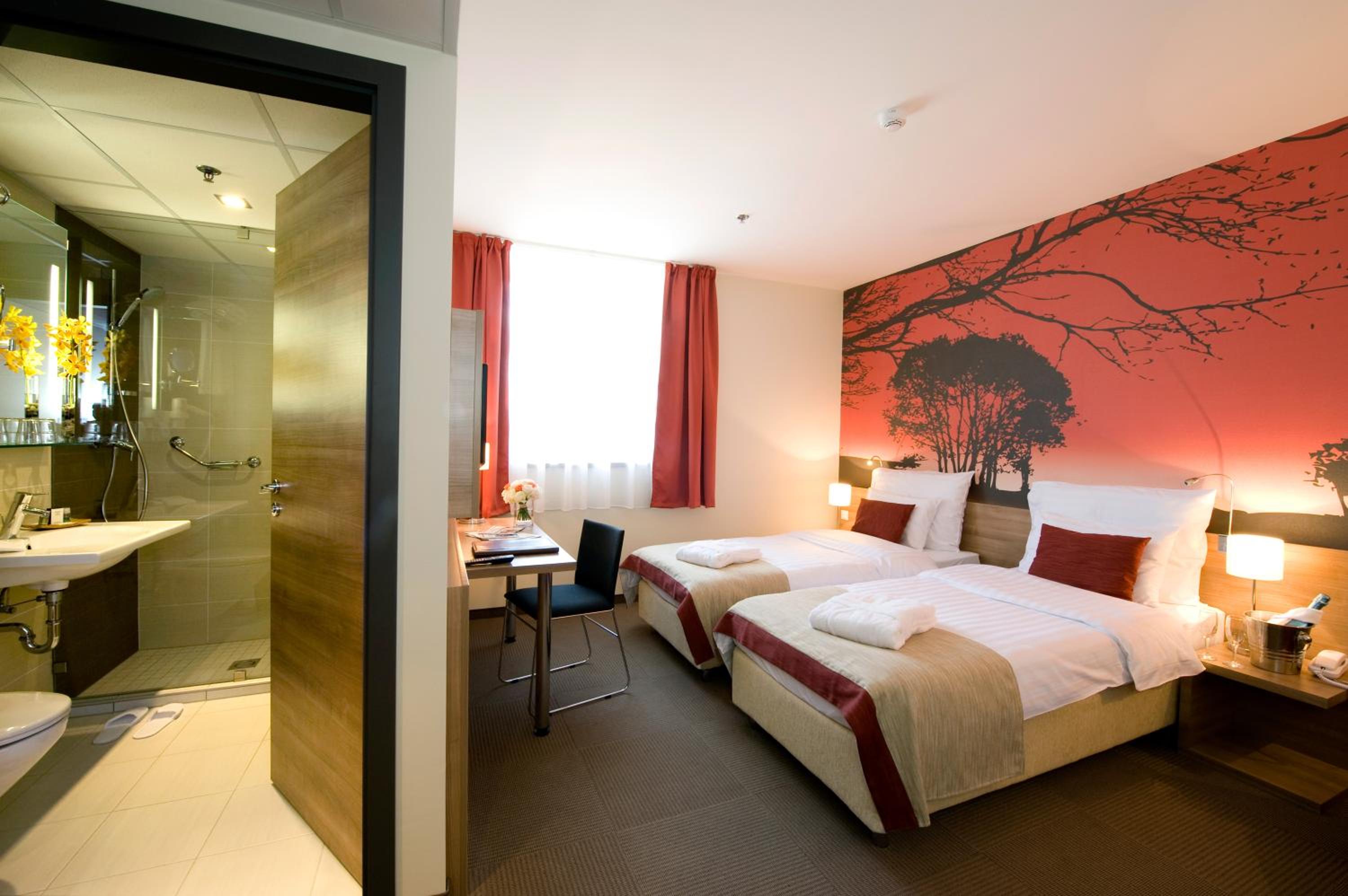 Standard Twin/Double Room - Photo 3