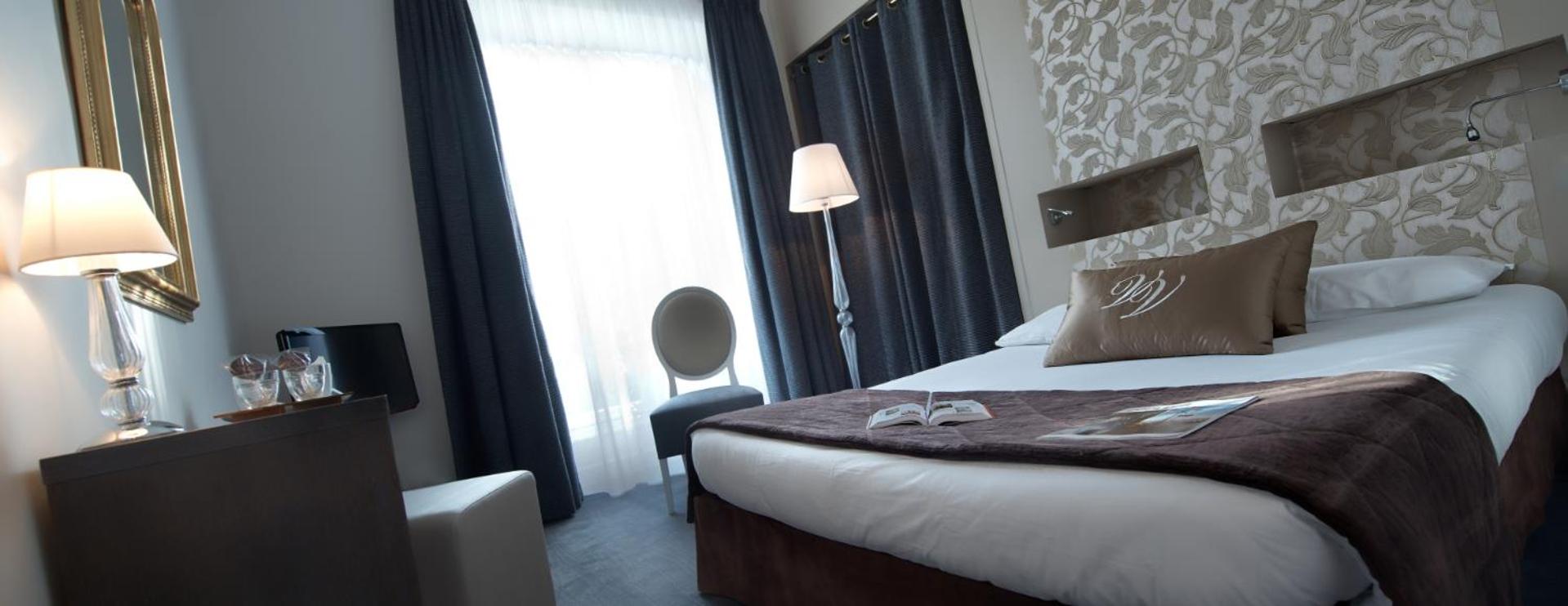 Standard Double Room with Garden View - Photo 4