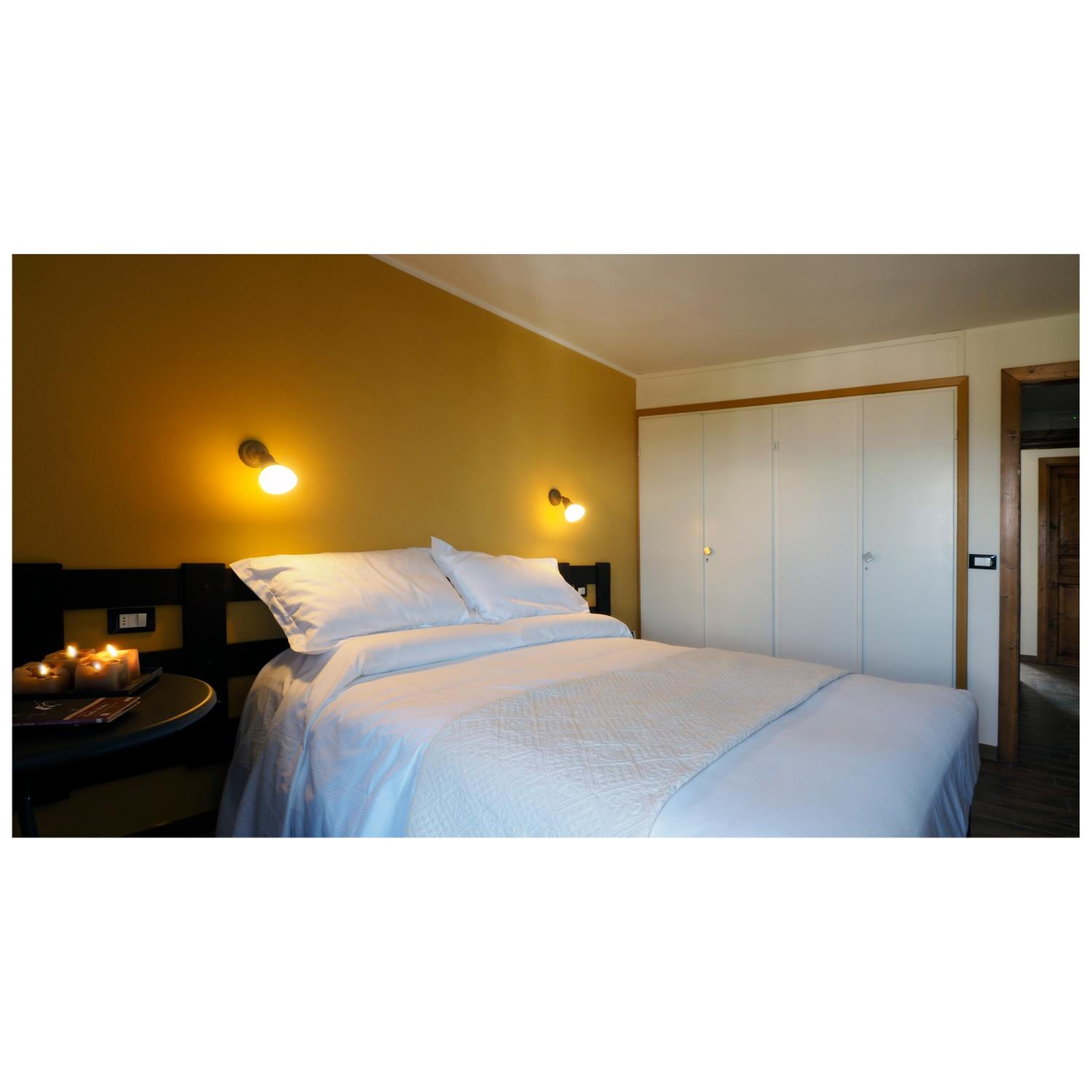 Triple Room - Photo 11