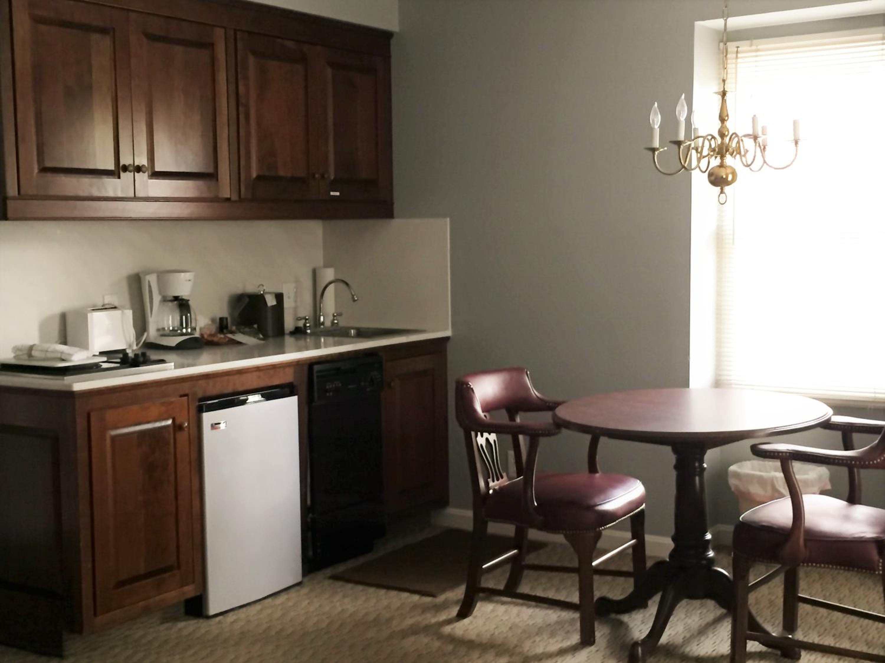 King Suite - Second Floor - Photo 7