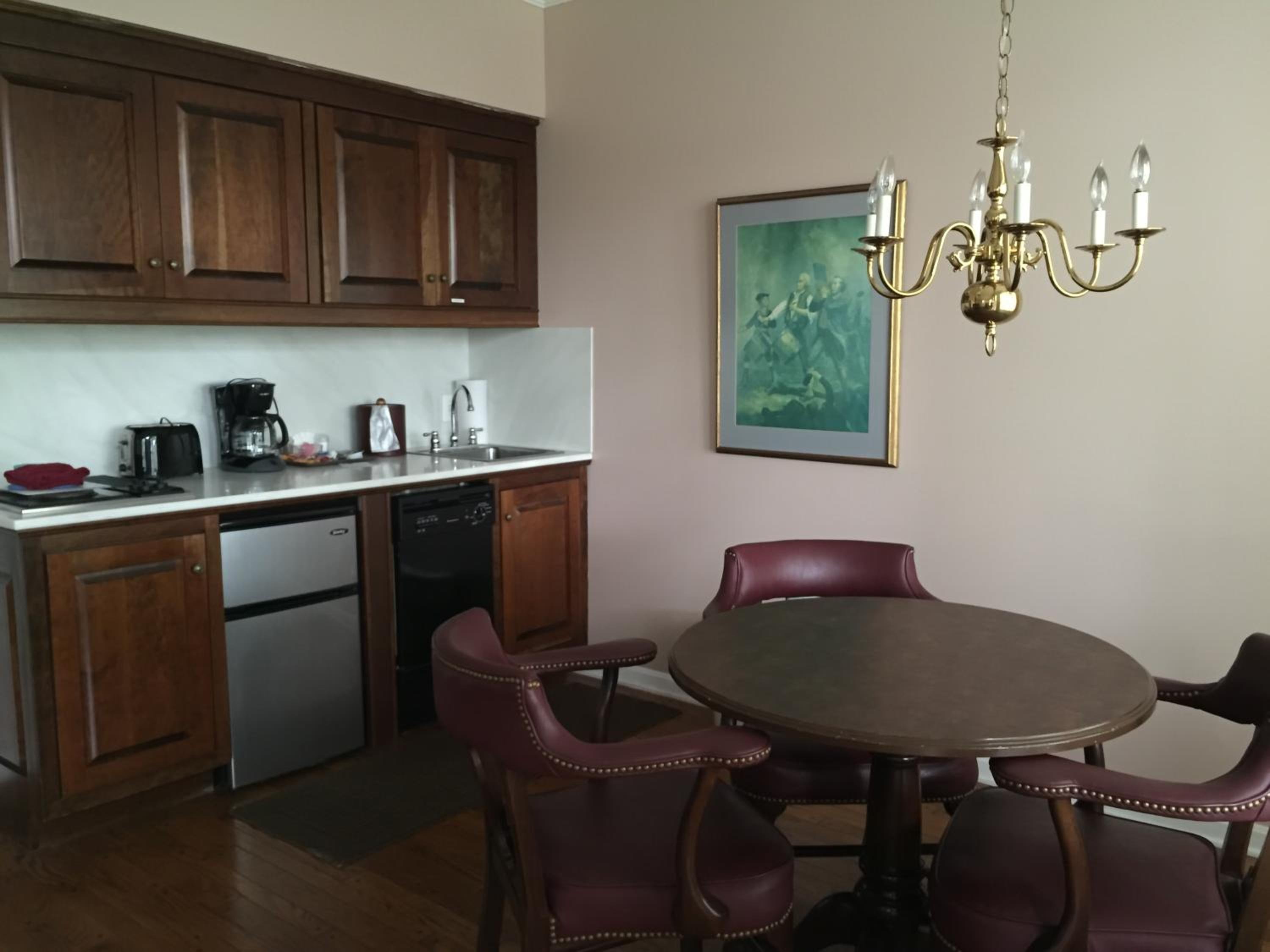 King Suite - Ground Floor - Photo 2
