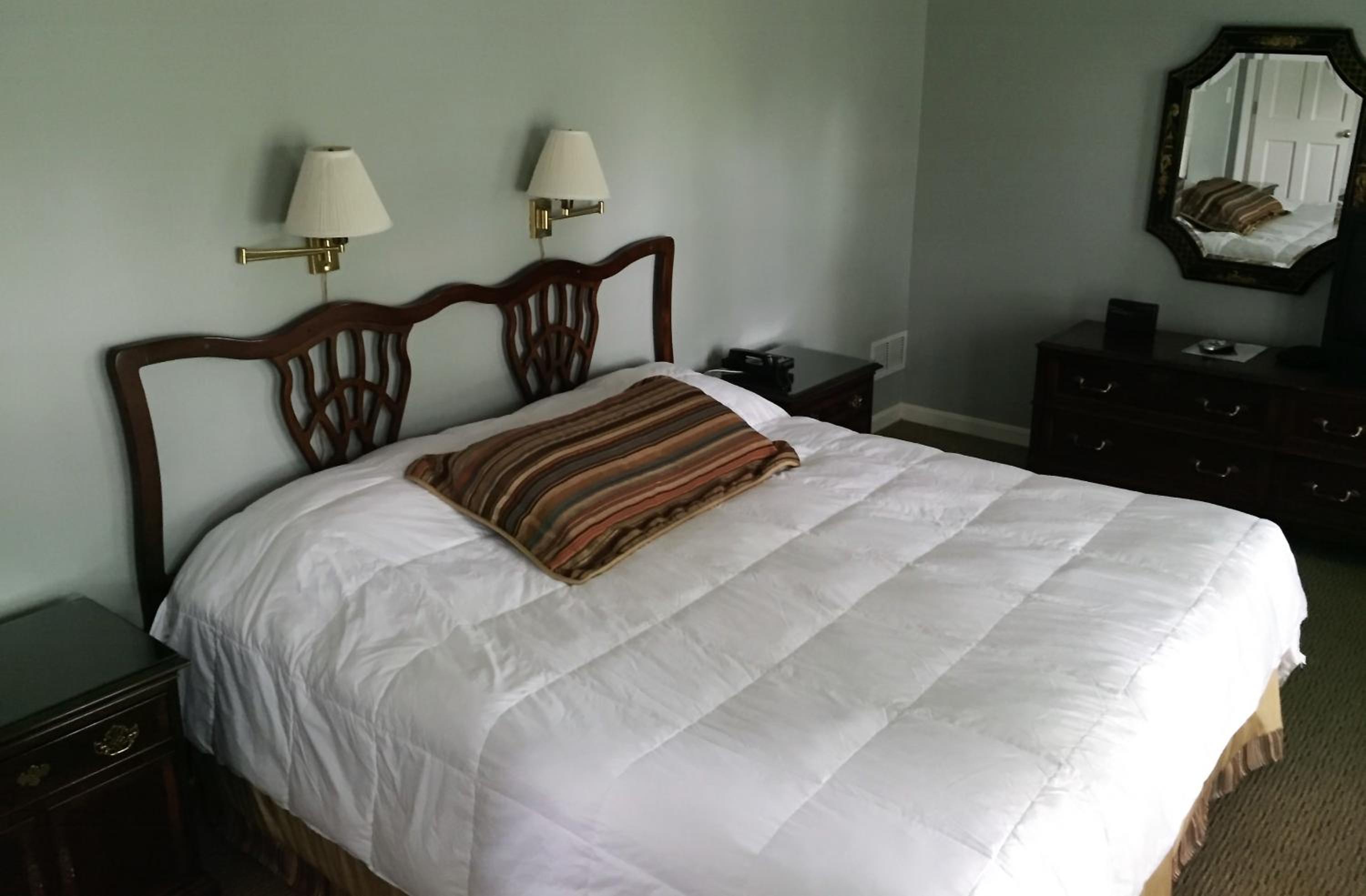 King Suite - Second Floor - Photo 14