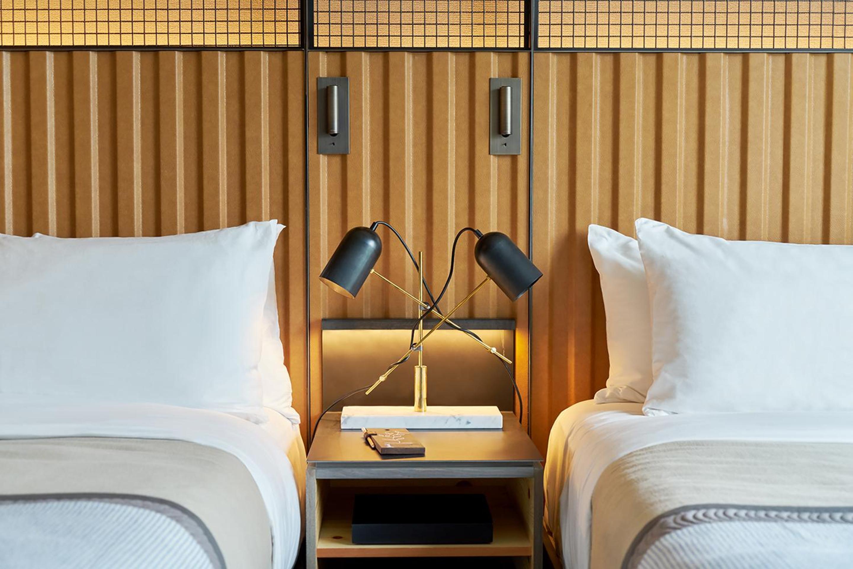 Double Room (Skyline) photo 3