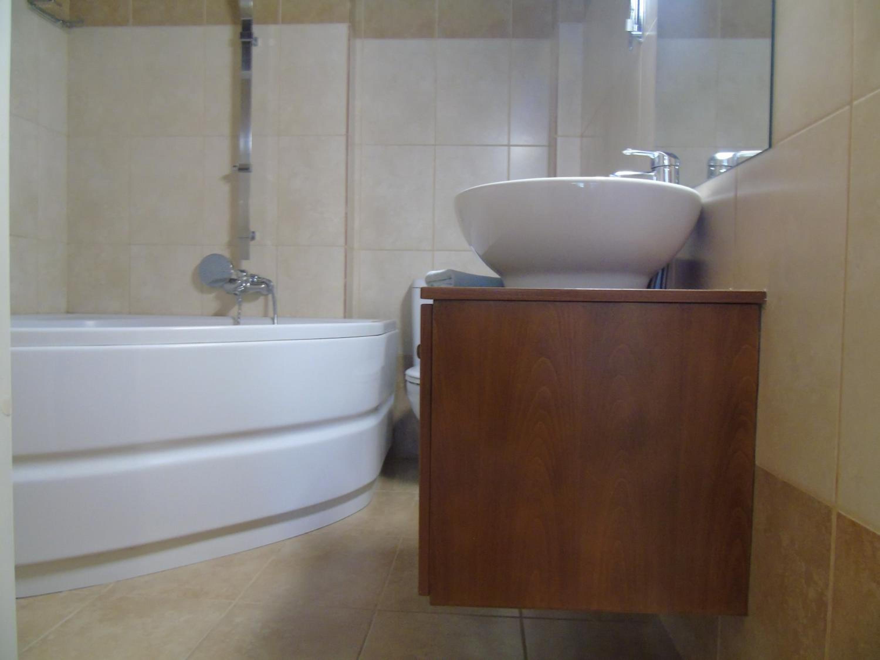 Studio (2 Adults) - Photo 2