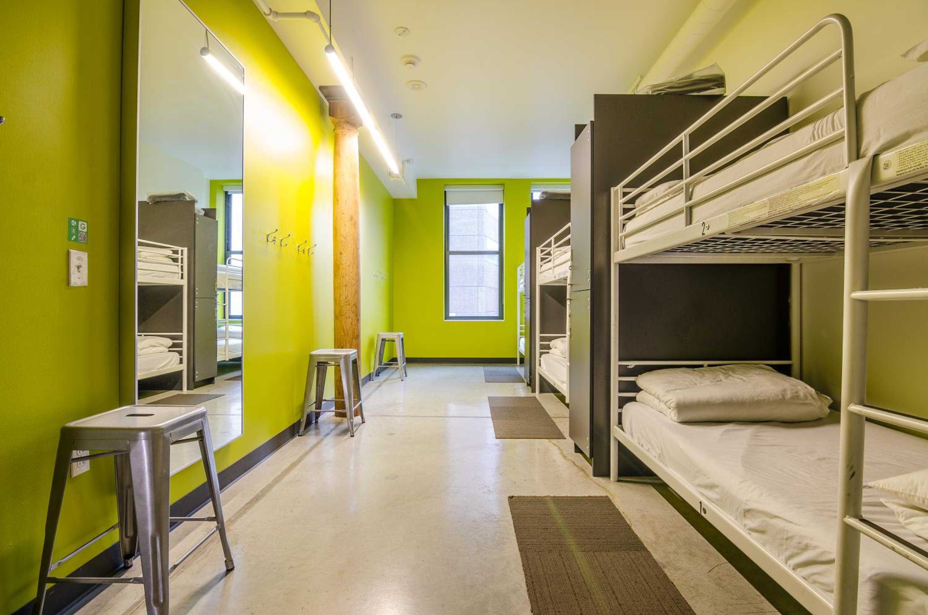 Bed in All-Gender 6-Bed Dormitory photo 2