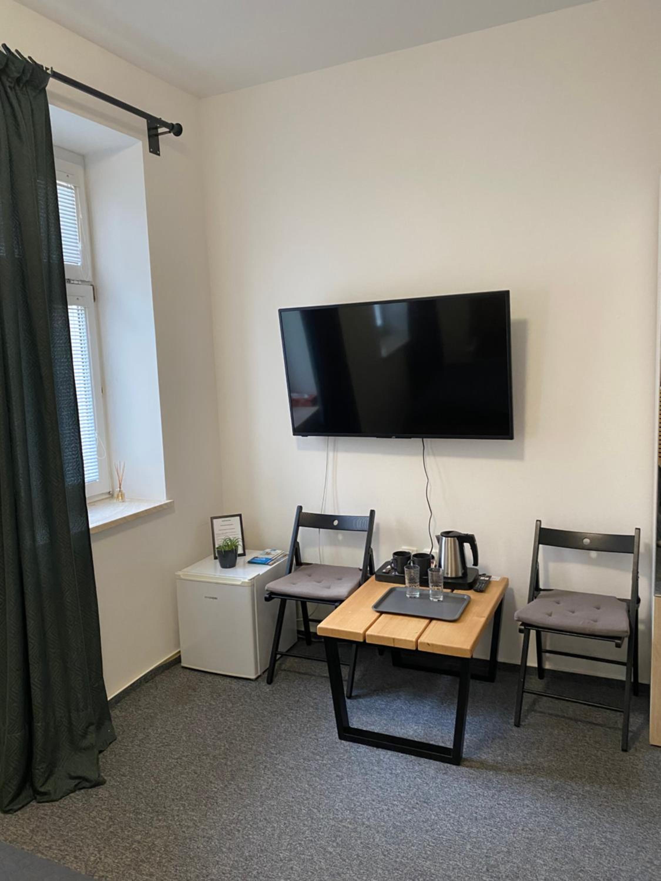 Double Room - Photo 2