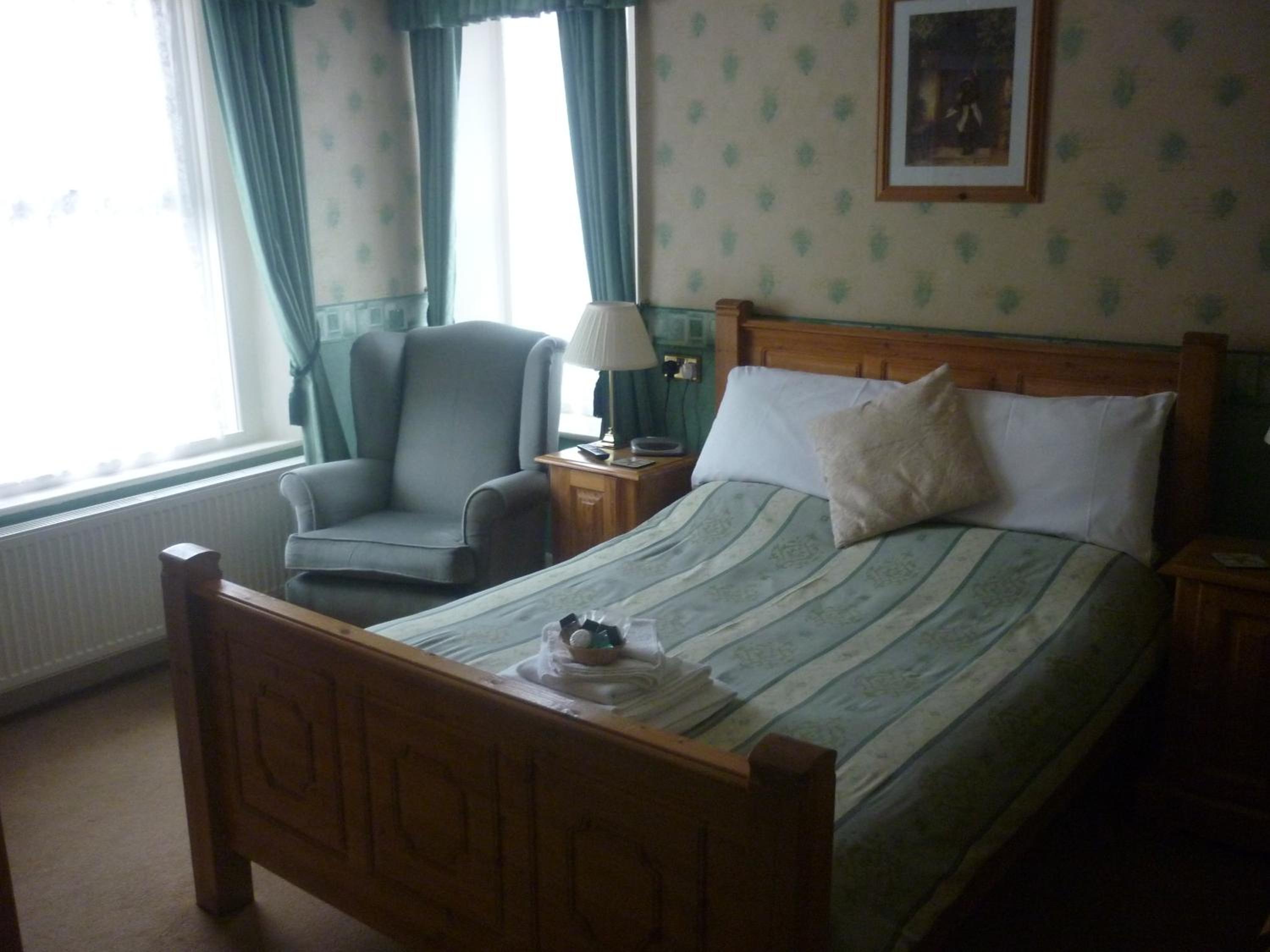 Basic Double Room