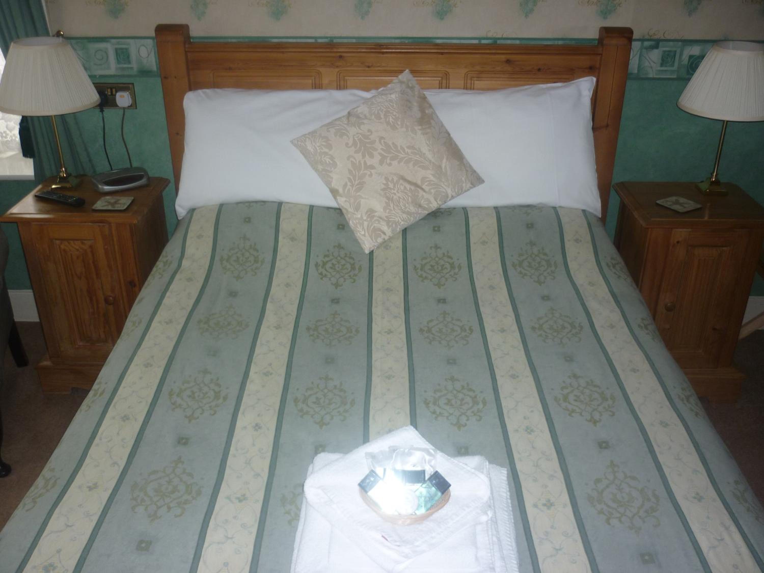 Basic Double Room photo 3