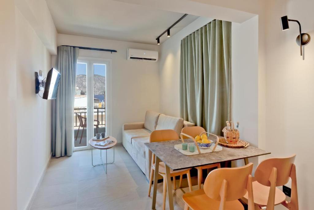 Apartment with View and Balcony photo 1