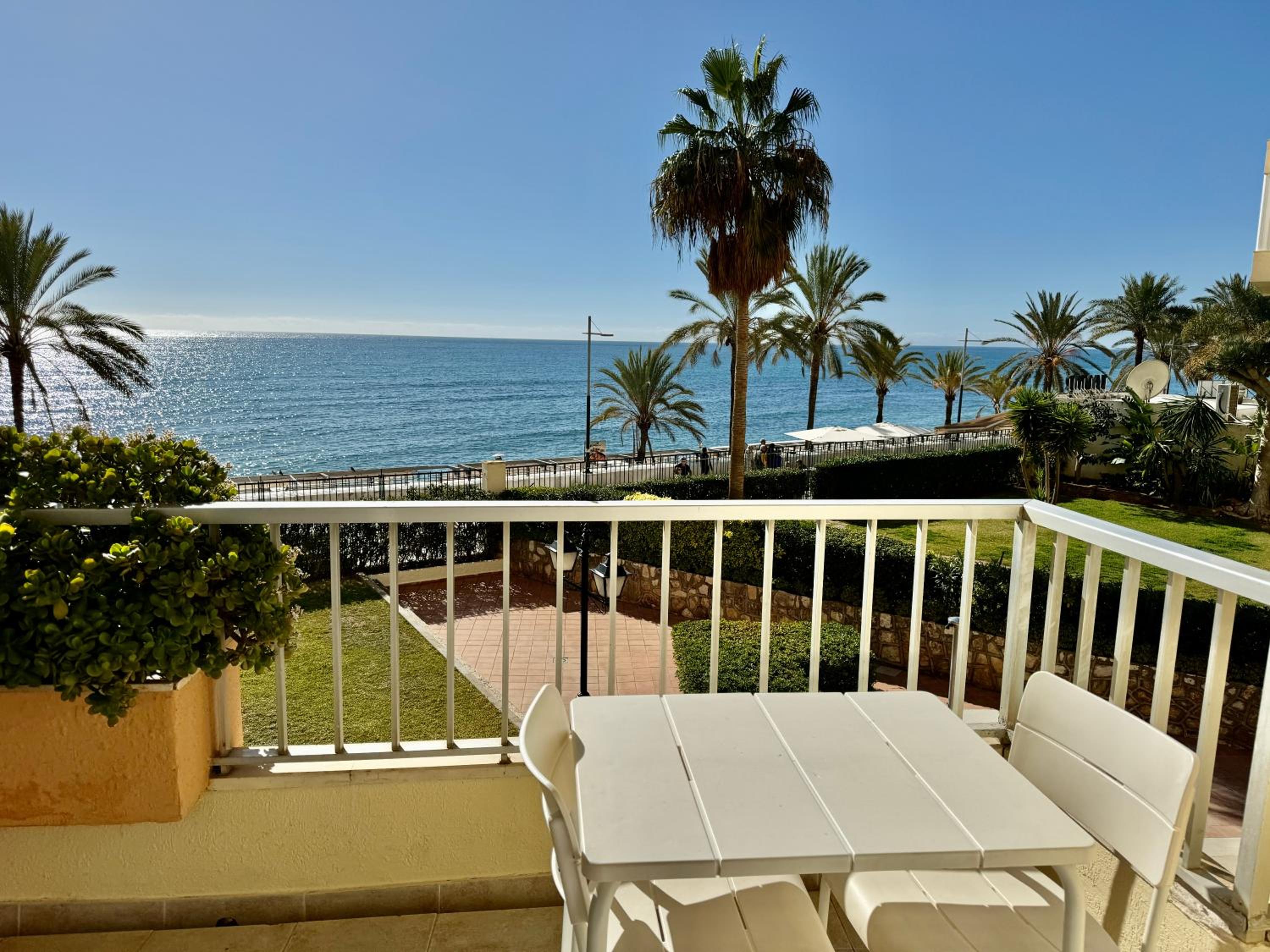 Studio with Balcony