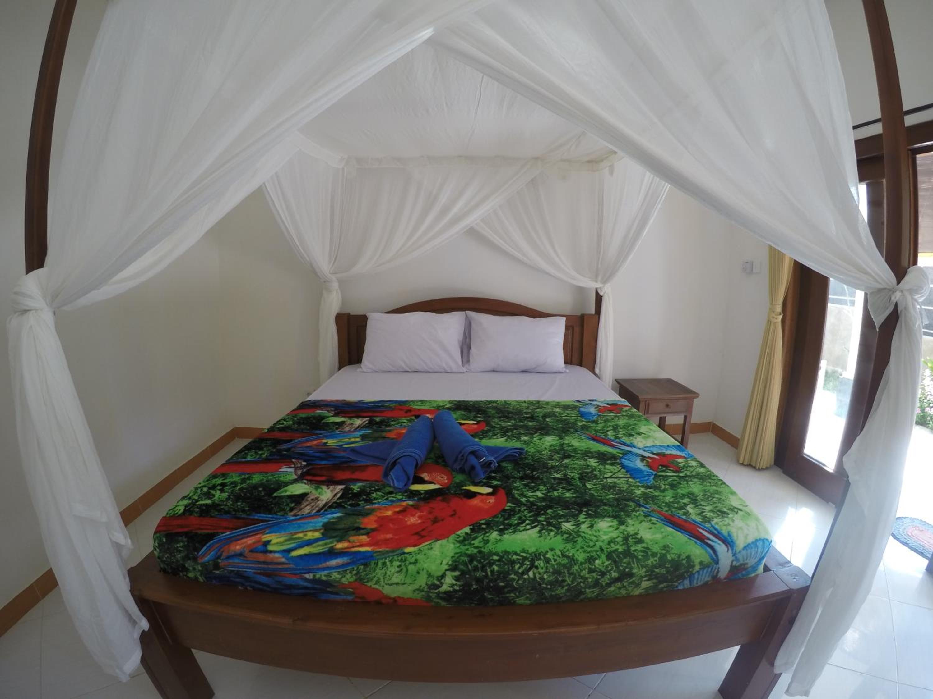 Deluxe Double Room with Balcony photo 2