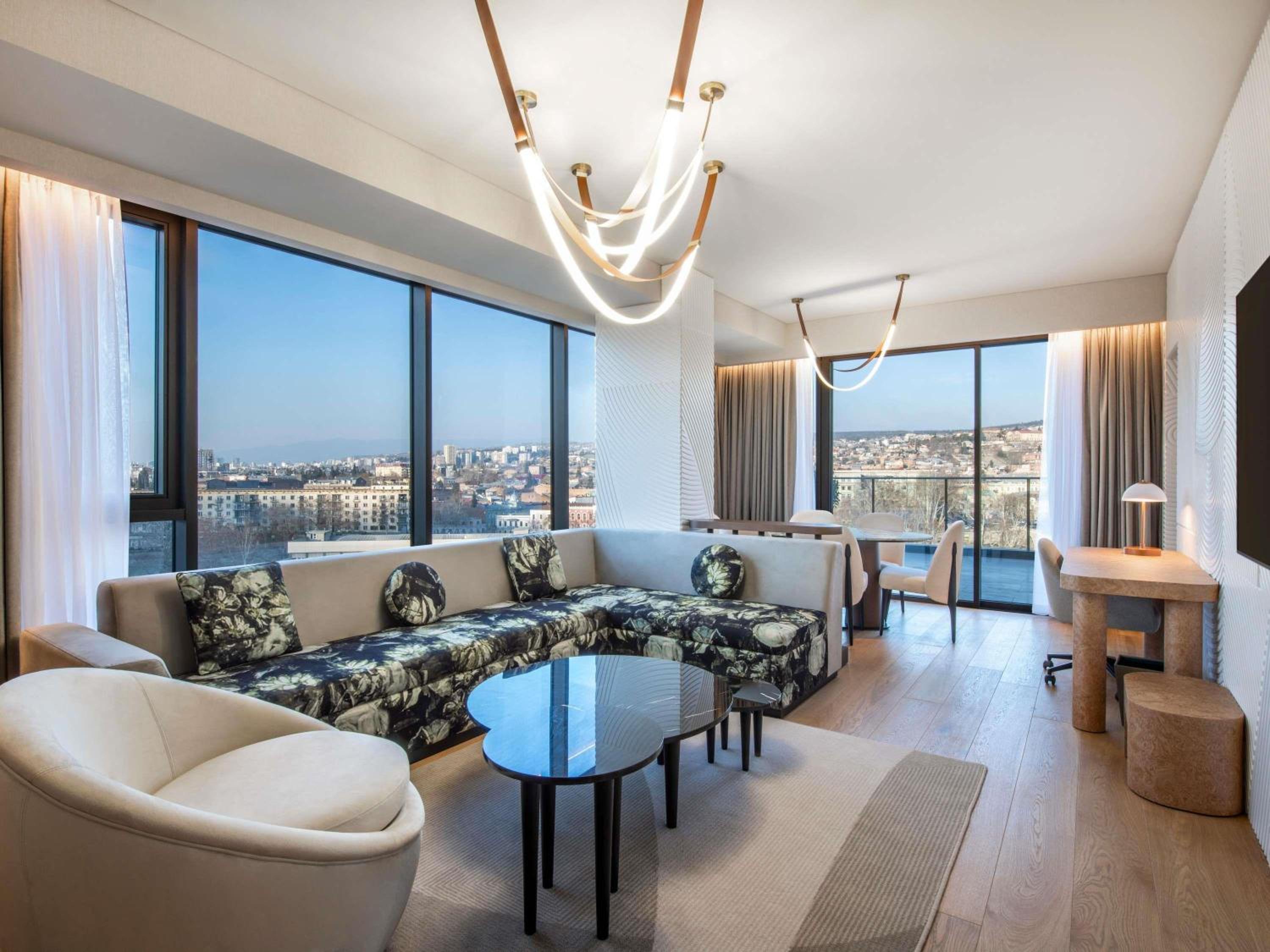 Executive Suite with Terrace photo 3