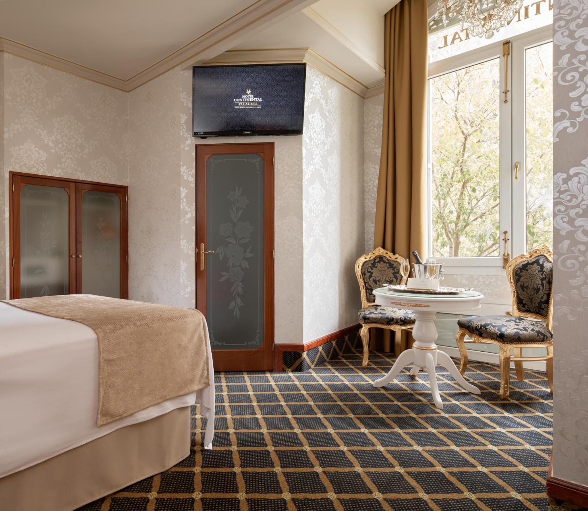 Superior Double Room photo 2