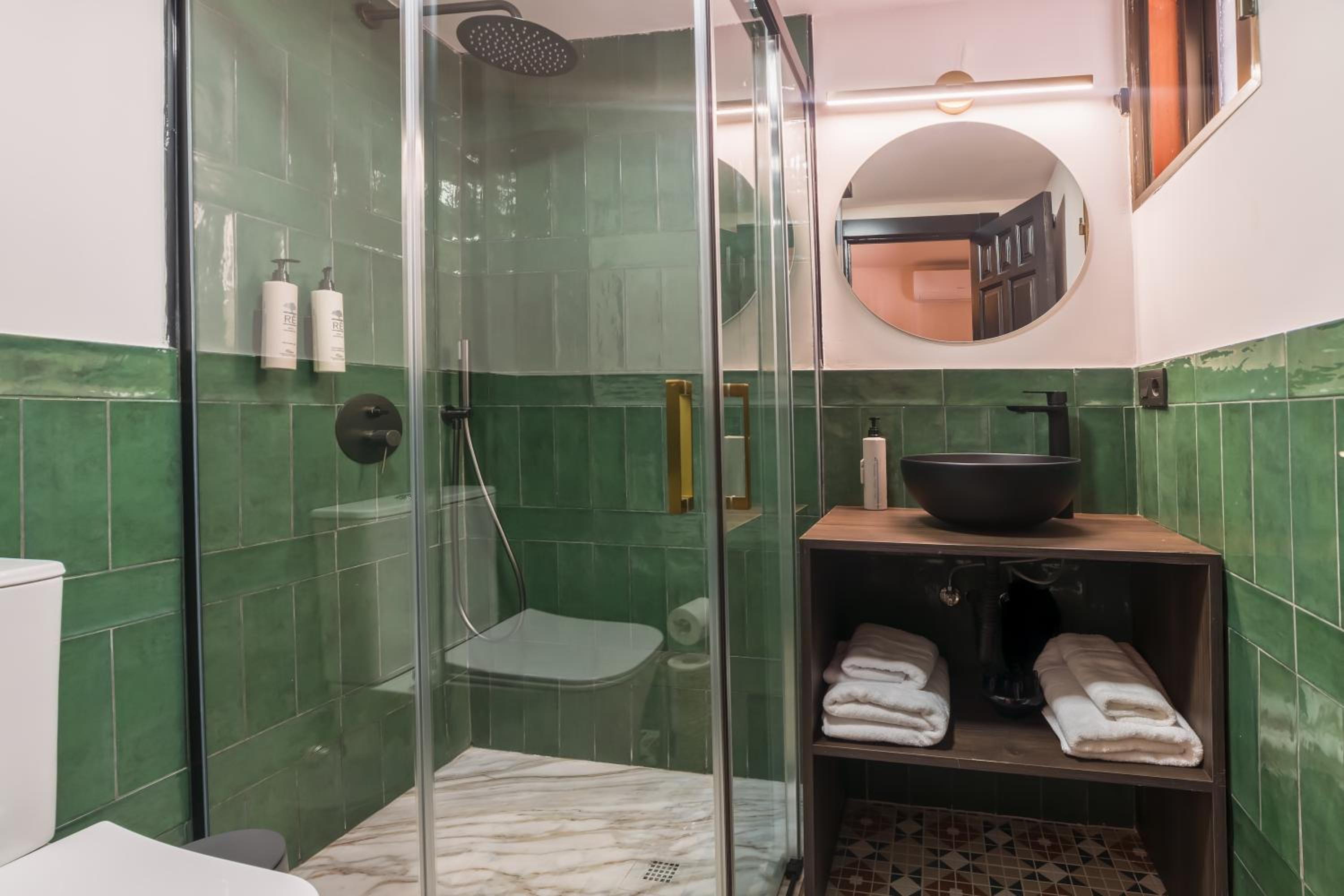 Superior Apartment photo 2