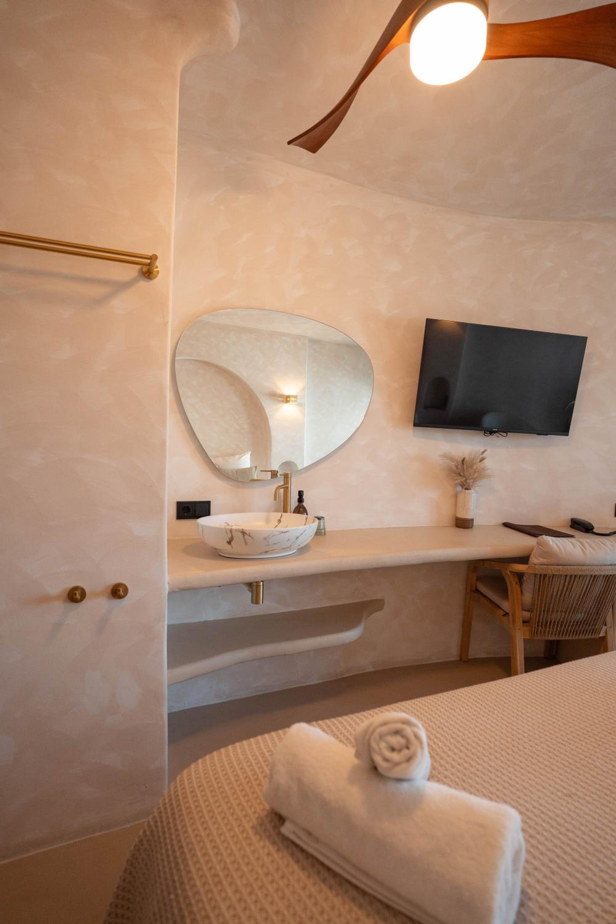 Superior Double Room photo 2