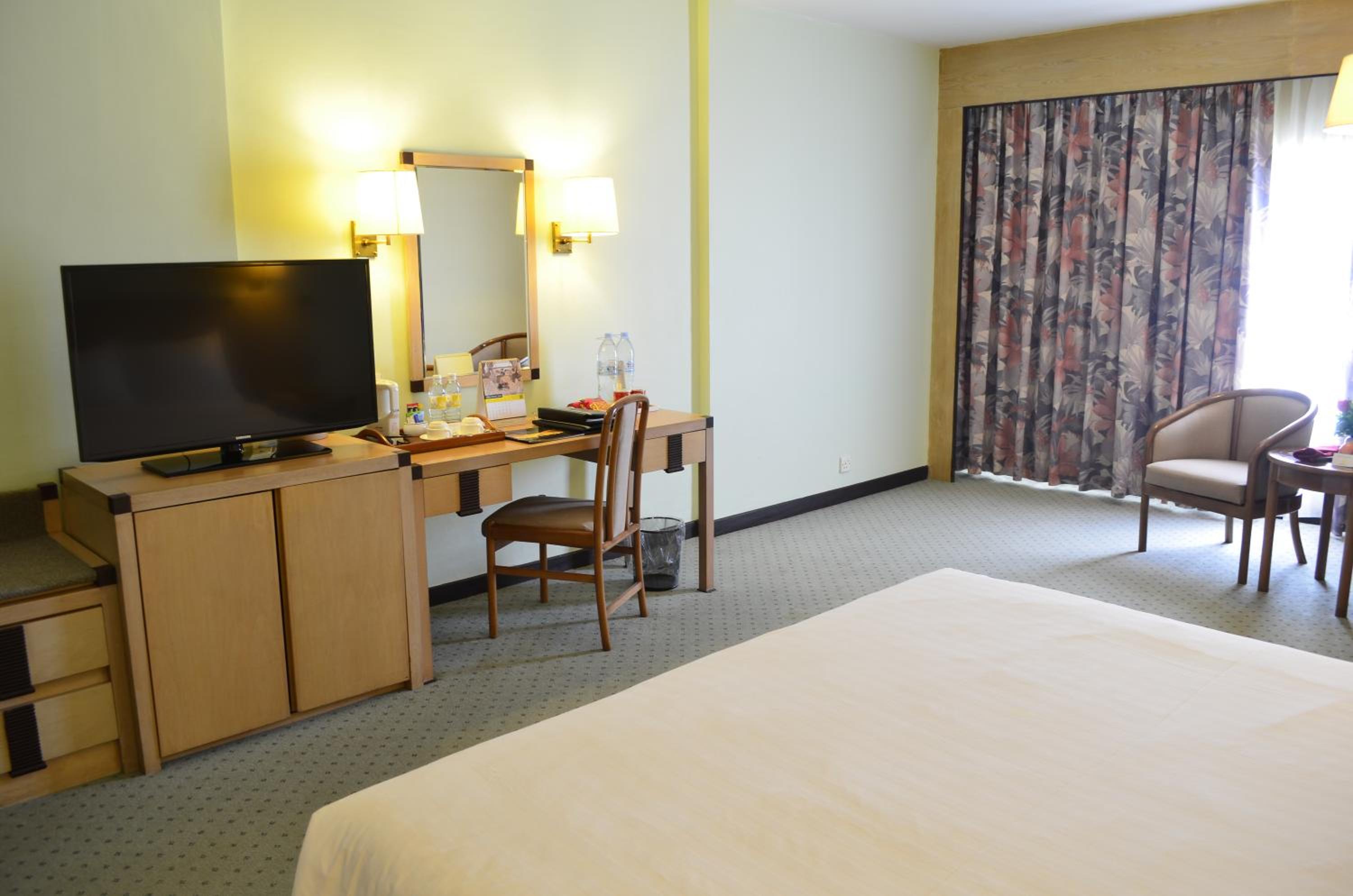 Deluxe Double or Twin Room with River View - Photo 2
