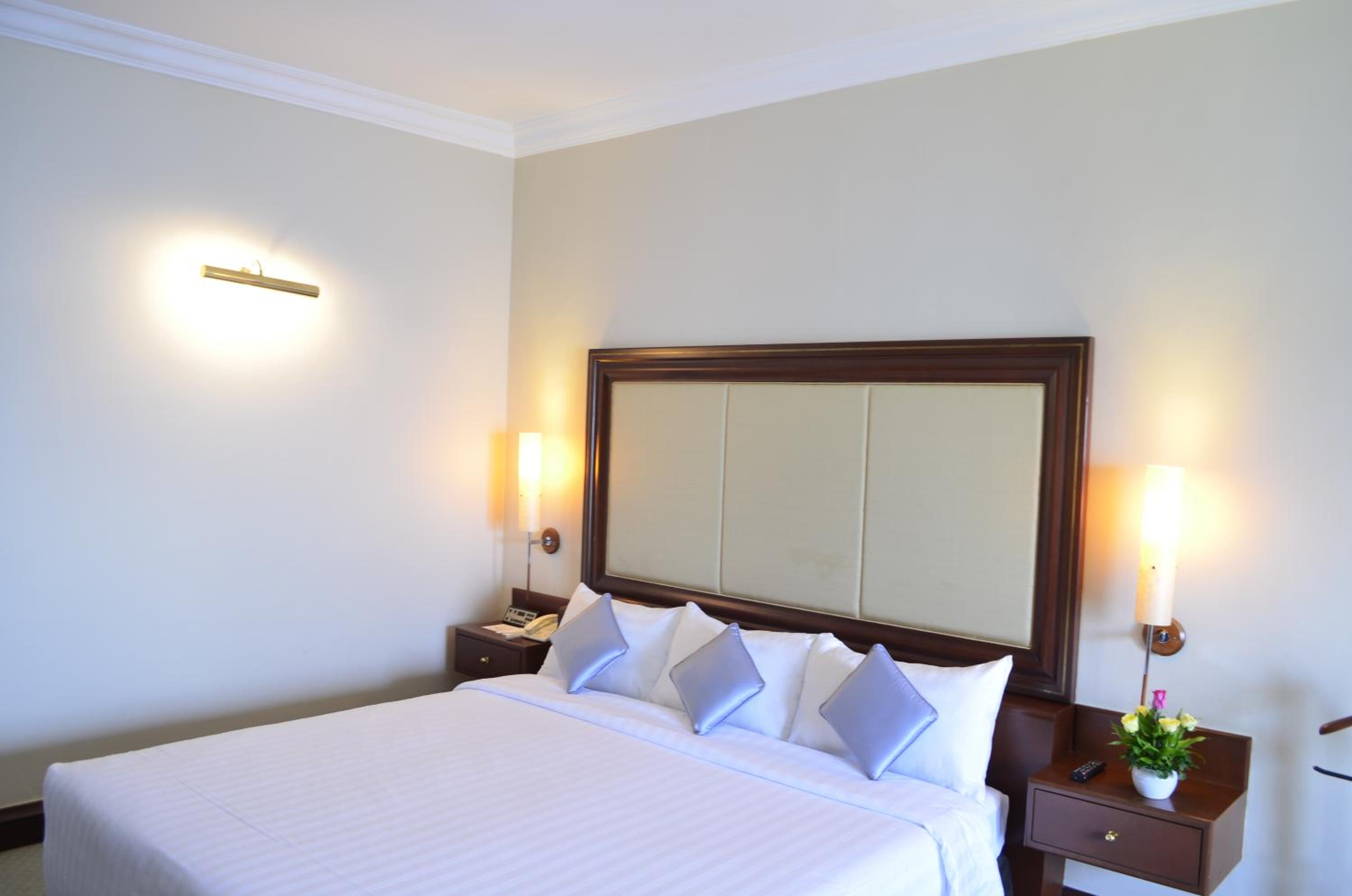 Junior Suite City View - Photo 2
