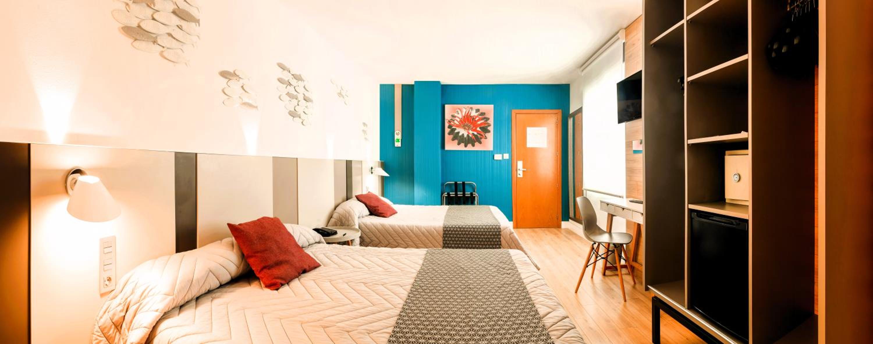 Superior Family Room (2 Adults + 2 Children) - Photo 4