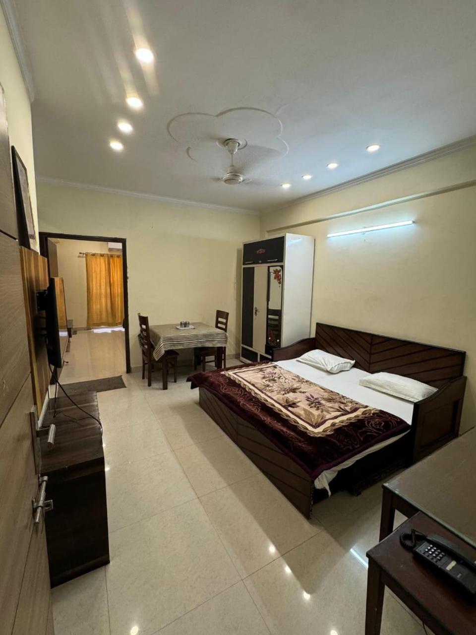 Family Room with Garden View photo 2