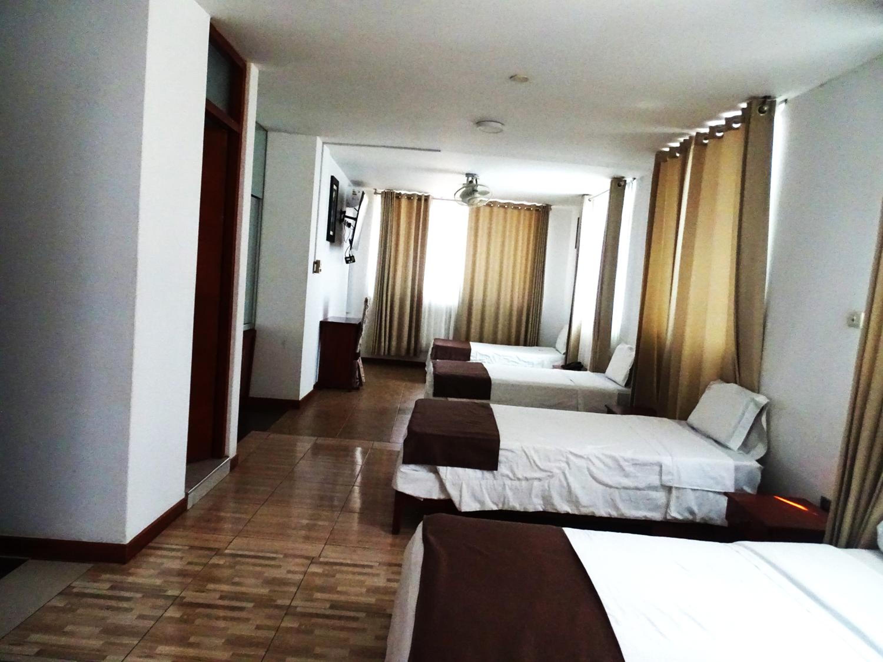 Deluxe Quadruple Room