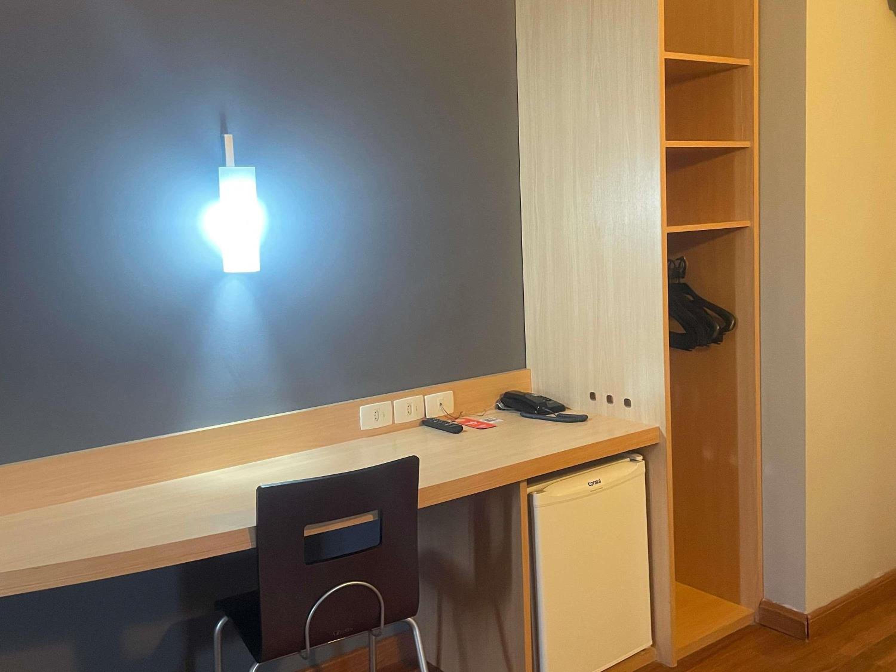 Standard Adapted Room with double bed